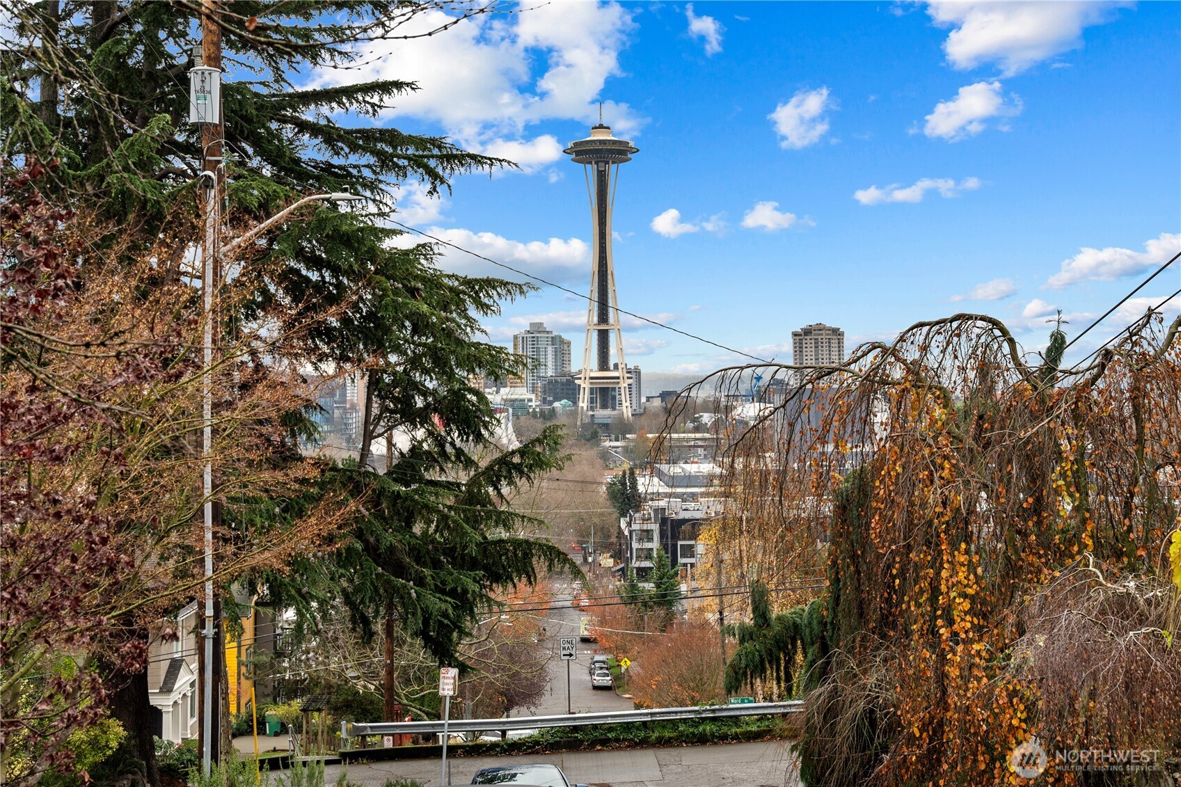 Seattle, Washington, 98109, United States, 3 Bedrooms Bedrooms, ,1 BathroomBathrooms,Residential,For Sale,1999766