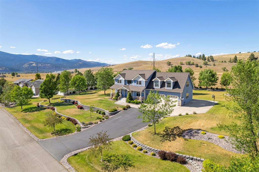 Missoula, Montana, 59803, United States, 4 Bedrooms Bedrooms, ,4 BathroomsBathrooms,Residential,For Sale,1895137