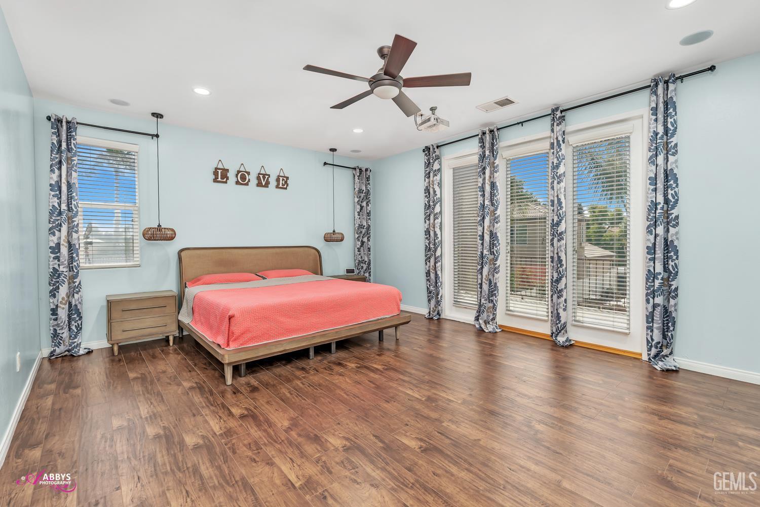 Bakersfield, California, 93311, United States, 5 Bedrooms Bedrooms, ,4 BathroomsBathrooms,Residential,For Sale,1846701