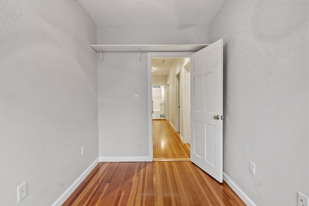 Beverly, Massachusetts, 01915, United States, 4 Bedrooms Bedrooms, ,3 BathroomsBathrooms,Residential,For Sale,1987739