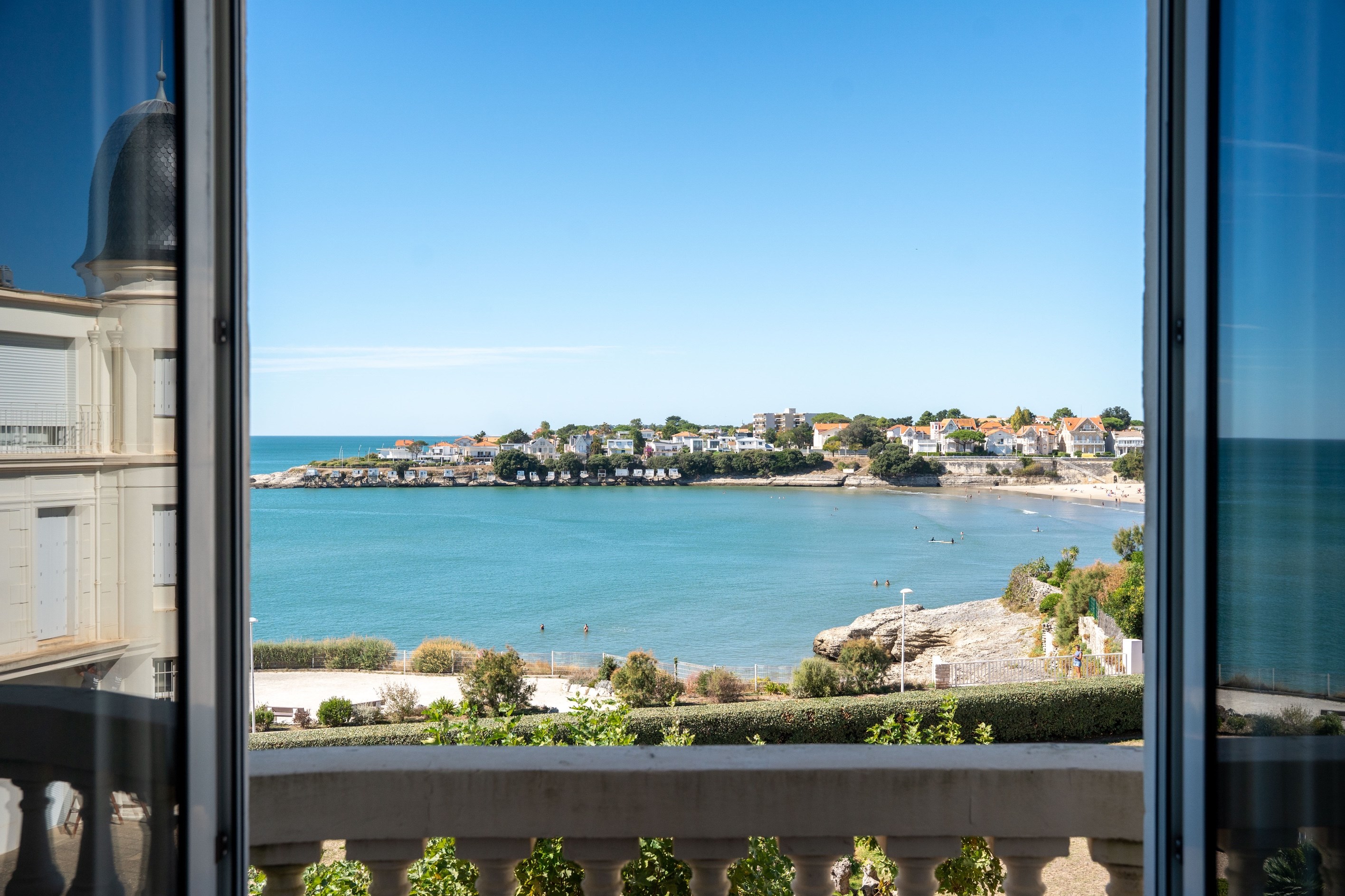  Apartment with balcony and sea view - 物件實景