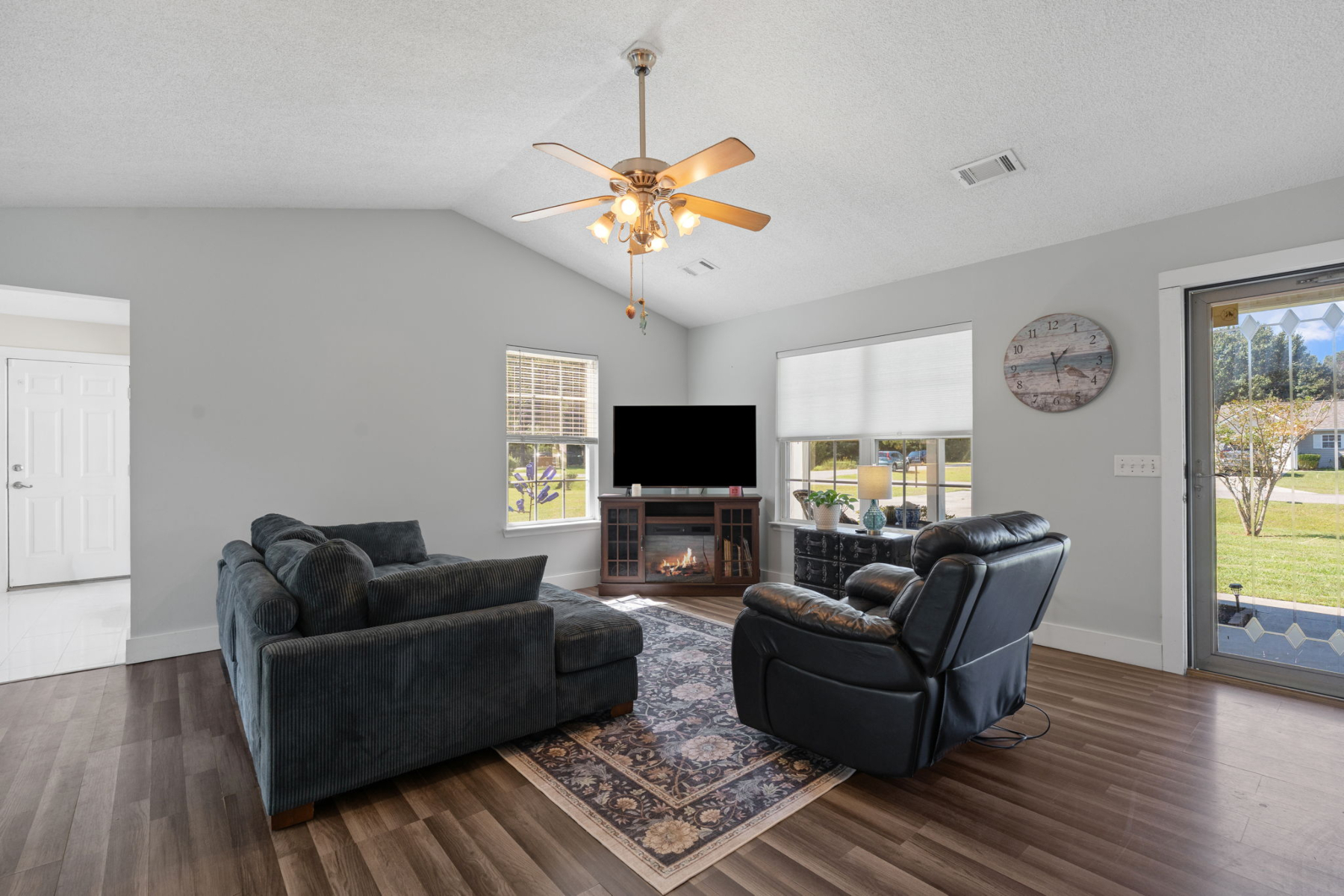  16 Blacksmith Circle, Beaufort - 物件實景
