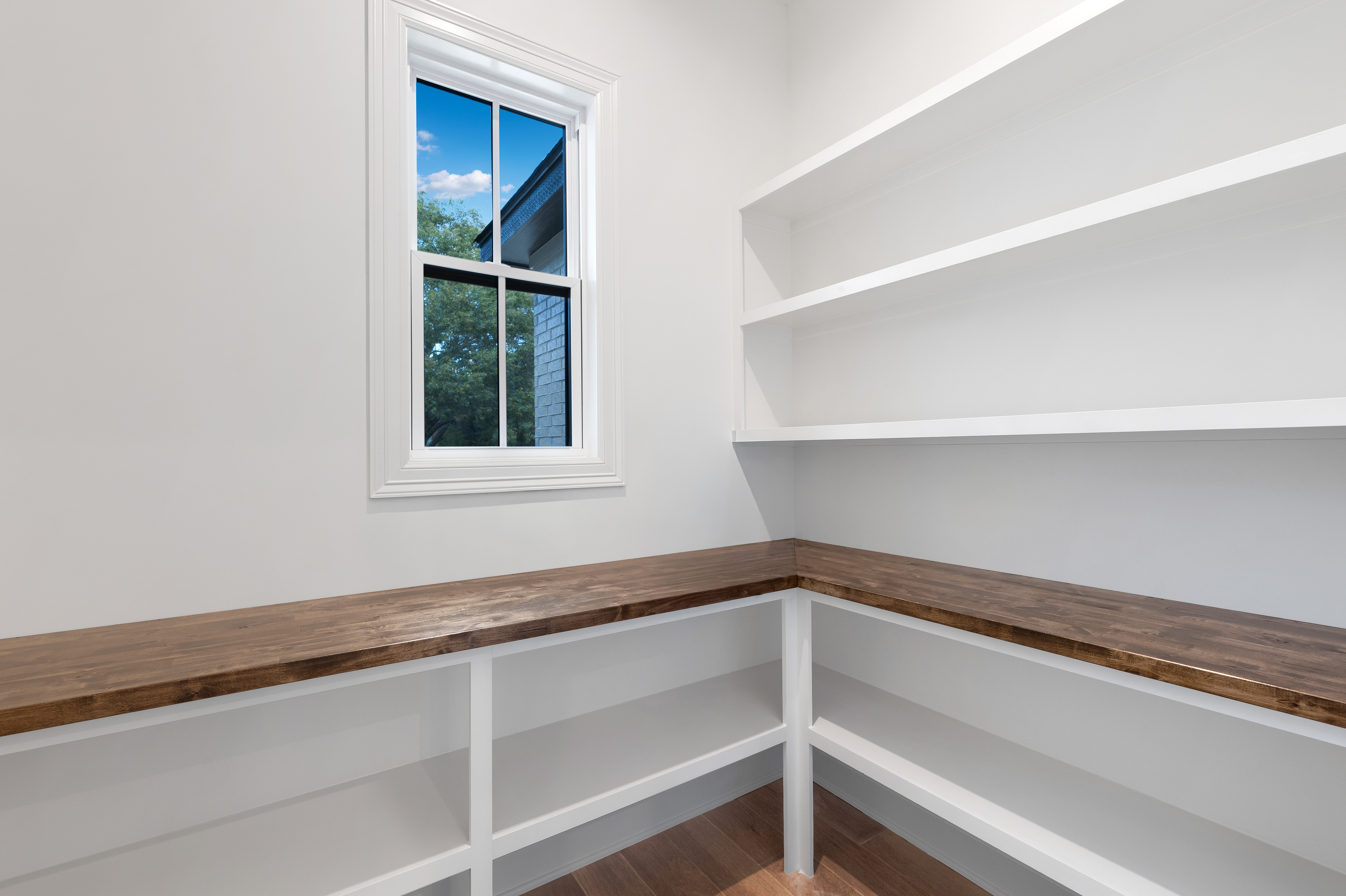  Modern Elegance in Alamo Heights - 物件實景