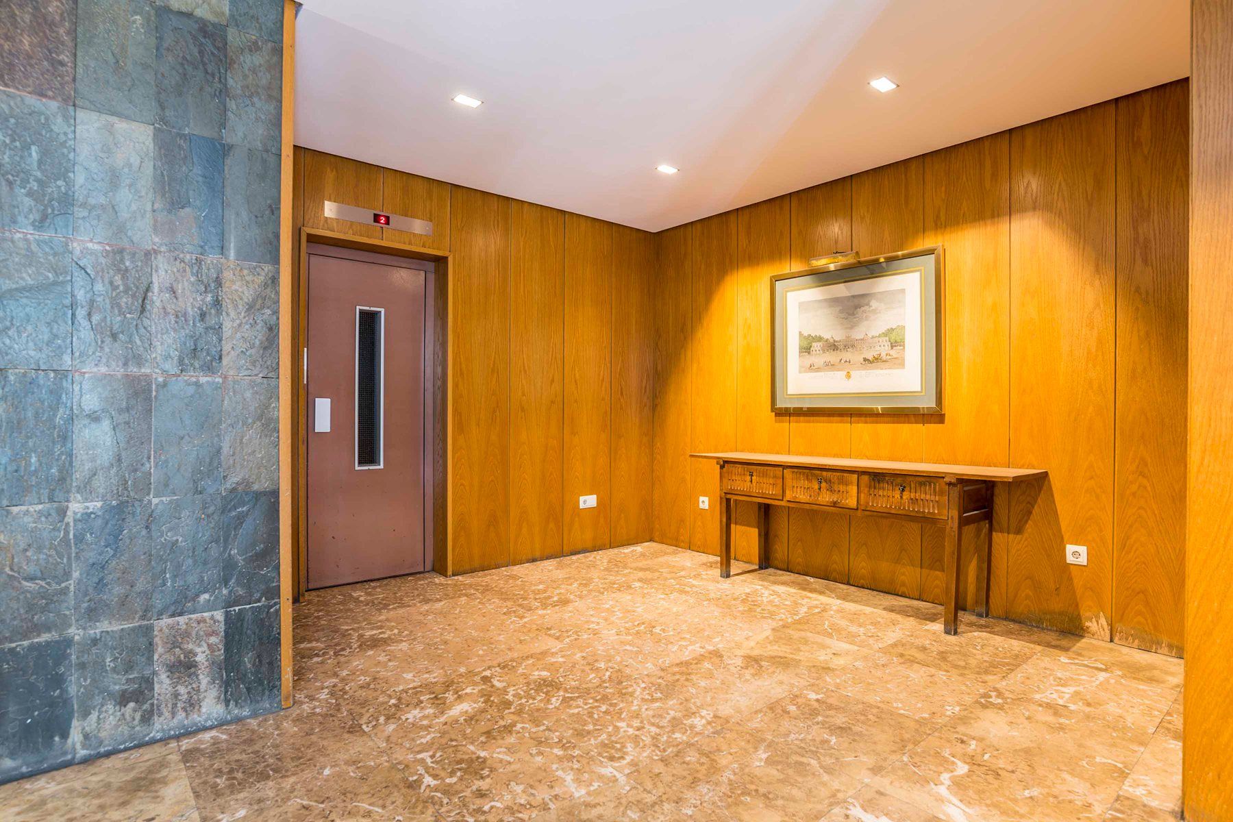  Modern flat in Almagro - 物件實景