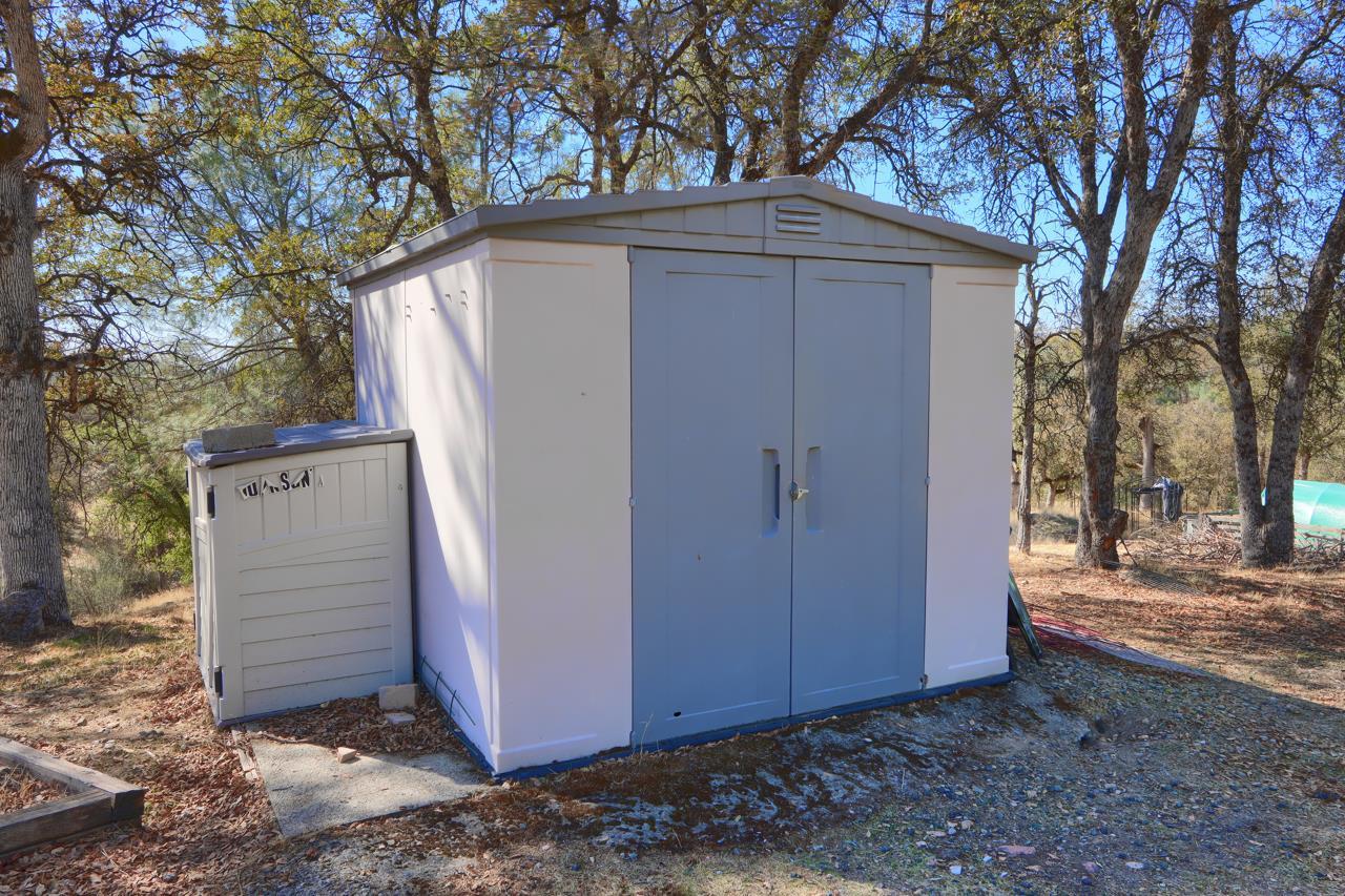 Mariposa, California, 95338, United States, 3 Bedrooms Bedrooms, ,2 BathroomsBathrooms,Residential,For Sale,1974178