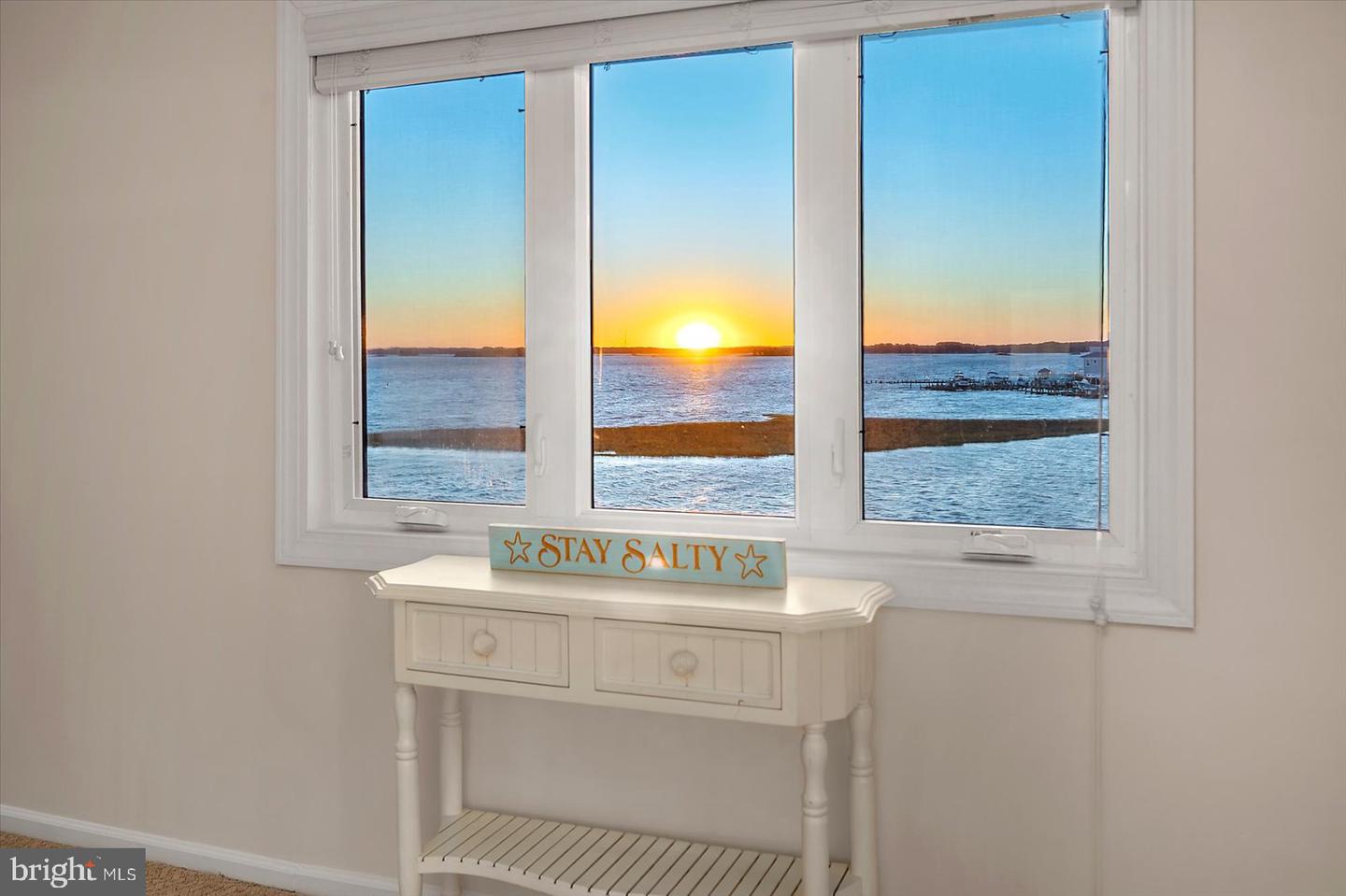 Ocean City, Maryland, 21842, United States, 3 Bedrooms Bedrooms, ,4 BathroomsBathrooms,Residential,For Sale,1986506