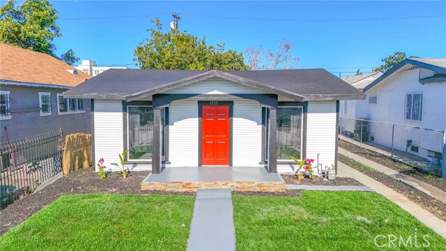 Los Angeles, California, 90044, United States, 2 Bedrooms Bedrooms, ,1 BathroomBathrooms,Residential,For Sale,2002532