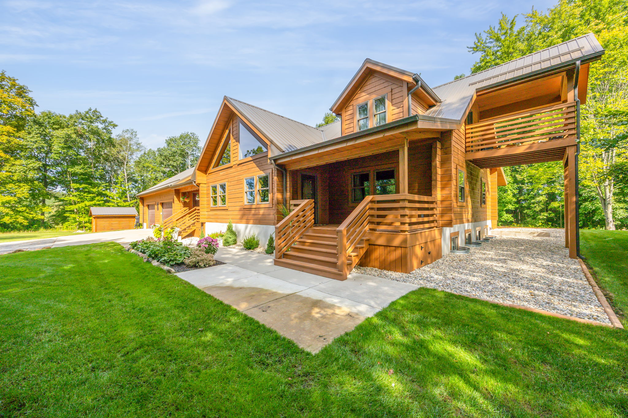 Lakeview, Michigan, 48850, United States, 4 Bedrooms Bedrooms, ,4 BathroomsBathrooms,Residential,For Sale,1943145