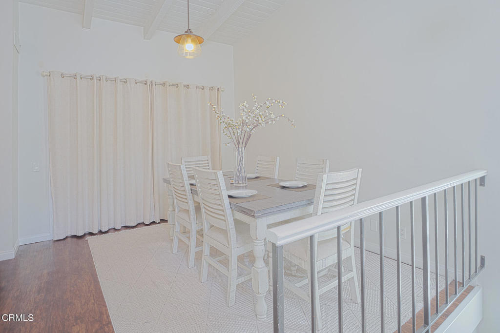 Thousand Oaks, California, 91360, United States, 3 Bedrooms Bedrooms, ,2 BathroomsBathrooms,Residential,For Sale,2005872