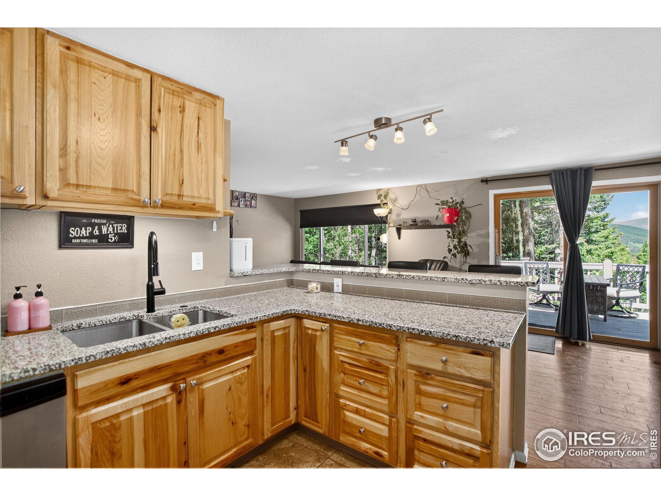 Conifer, Colorado, 80433, United States, 3 Bedrooms Bedrooms, ,2 BathroomsBathrooms,Residential,For Sale,1991521