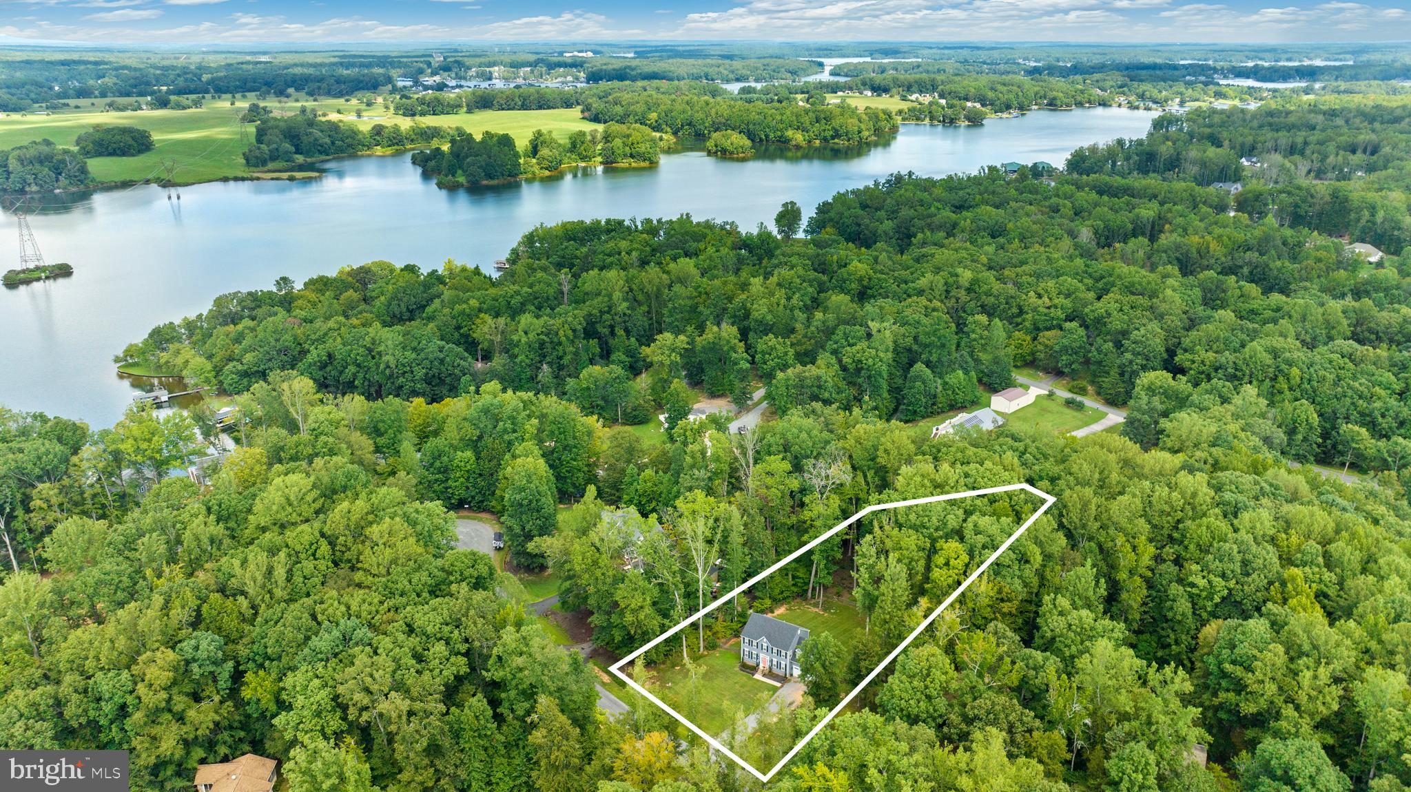 Bumpass, Virginia, 23024, United States, 4 Bedrooms Bedrooms, ,3 BathroomsBathrooms,Residential,For Sale,1999226