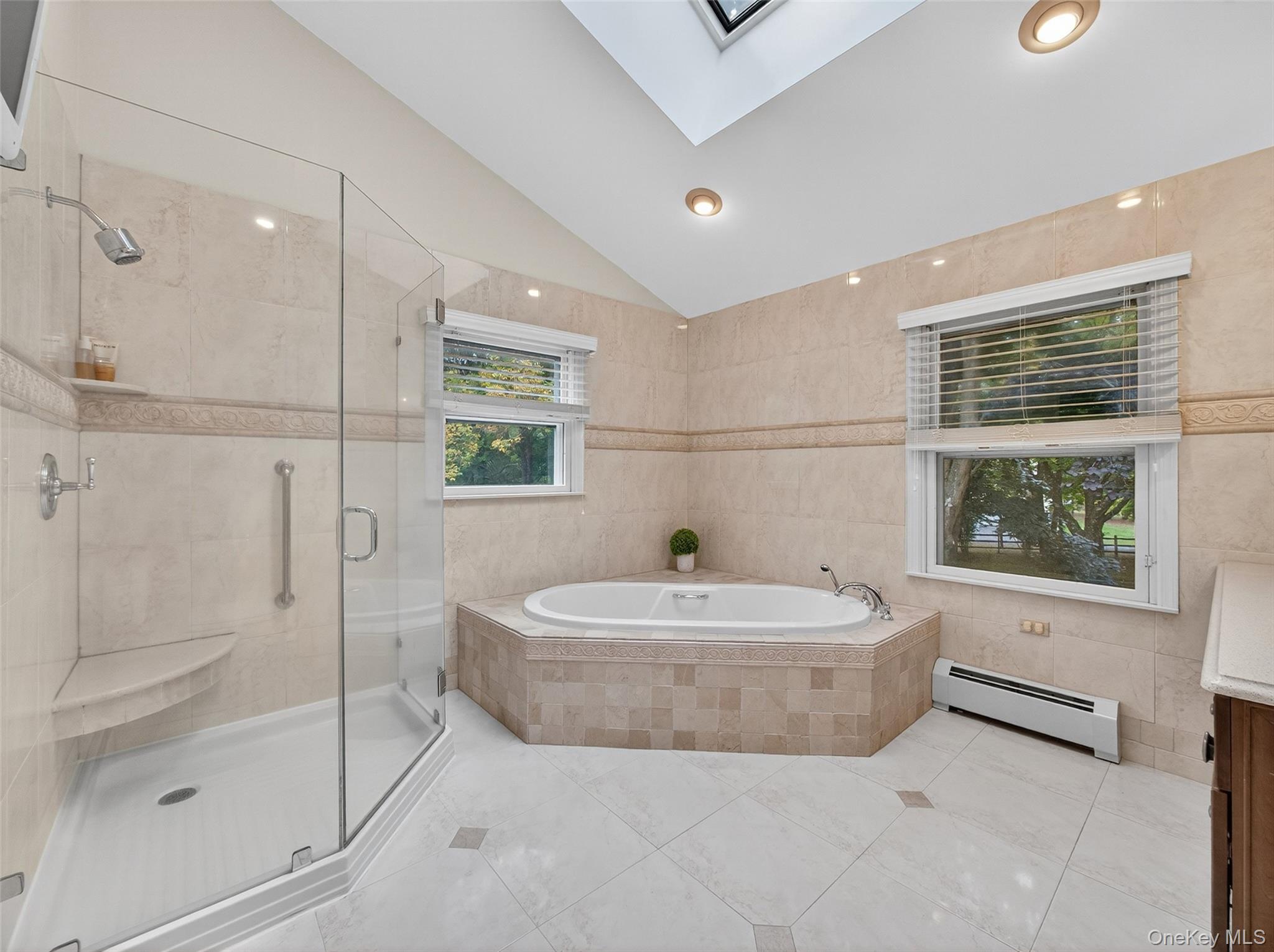 Montebello, New York, 10901, United States, 5 Bedrooms Bedrooms, ,4 BathroomsBathrooms,Residential,For Sale,1987706