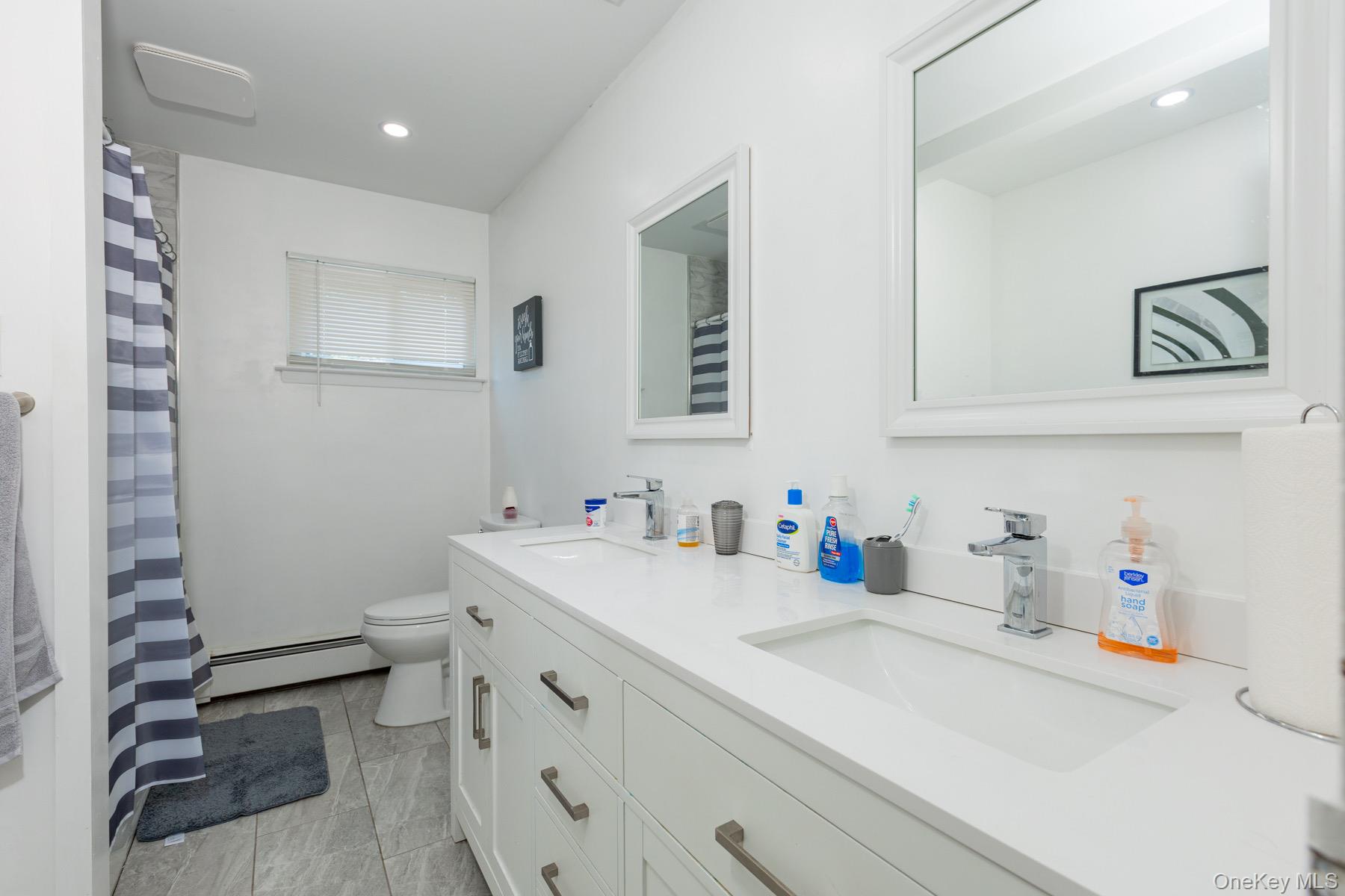 Smithtown, New York, 11787, United States, 4 Bedrooms Bedrooms, ,3 BathroomsBathrooms,Residential,For Sale,1907417