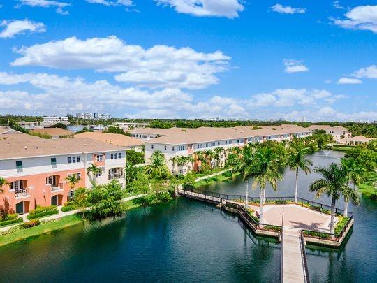 Pompano Beach, Florida, 33060, United States, 4 Bedrooms Bedrooms, ,4 BathroomsBathrooms,Residential,For Sale,1932389