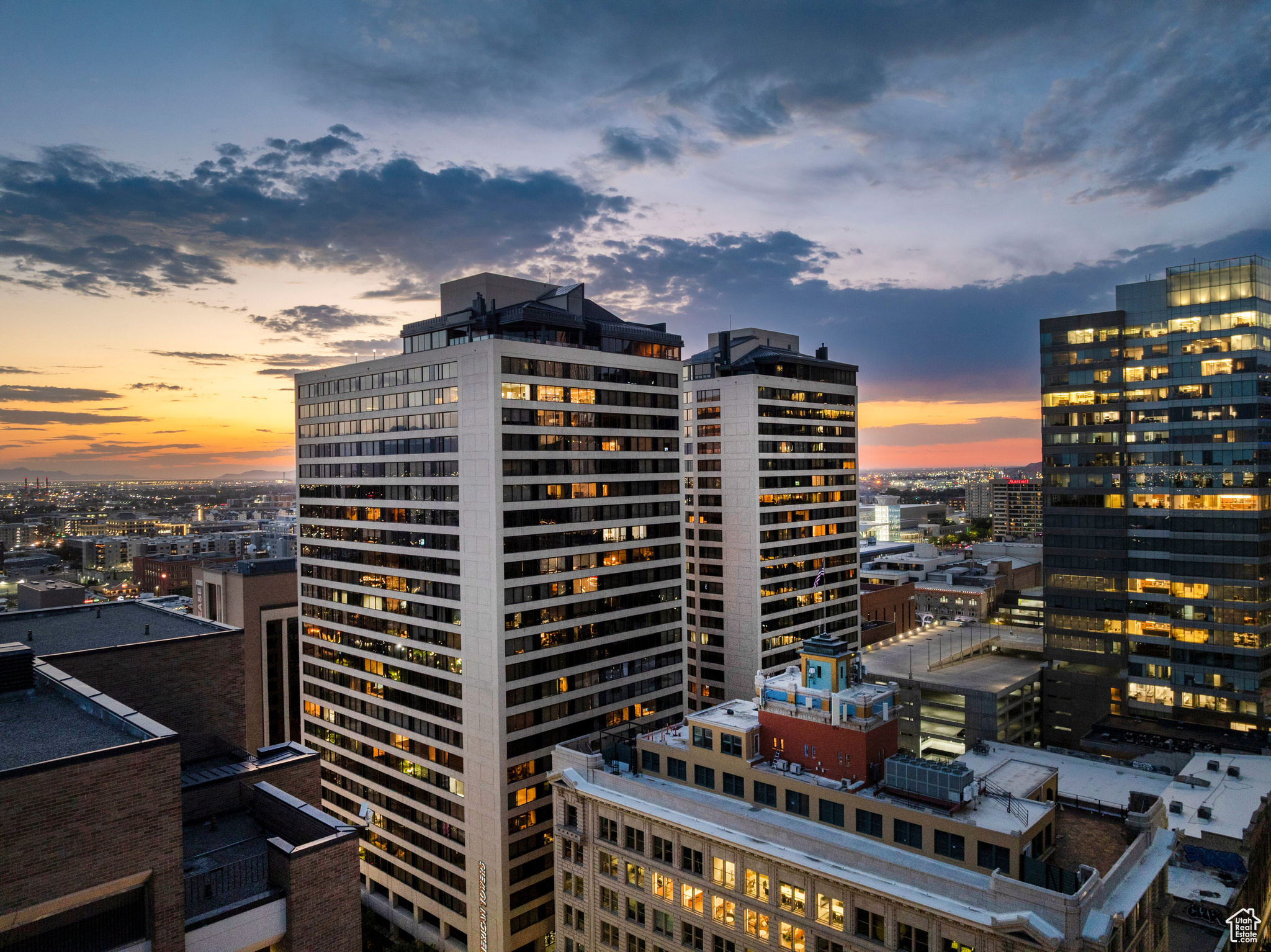 Salt Lake City, Utah, 84101, United States, 2 Bedrooms Bedrooms, ,1 BathroomBathrooms,Residential,For Sale,1897023