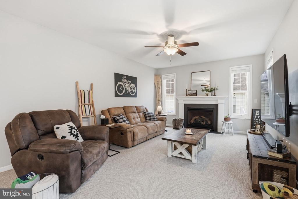 White Plains, Maryland, 20695, United States, 4 Bedrooms Bedrooms, ,3 BathroomsBathrooms,Residential,For Sale,2036996