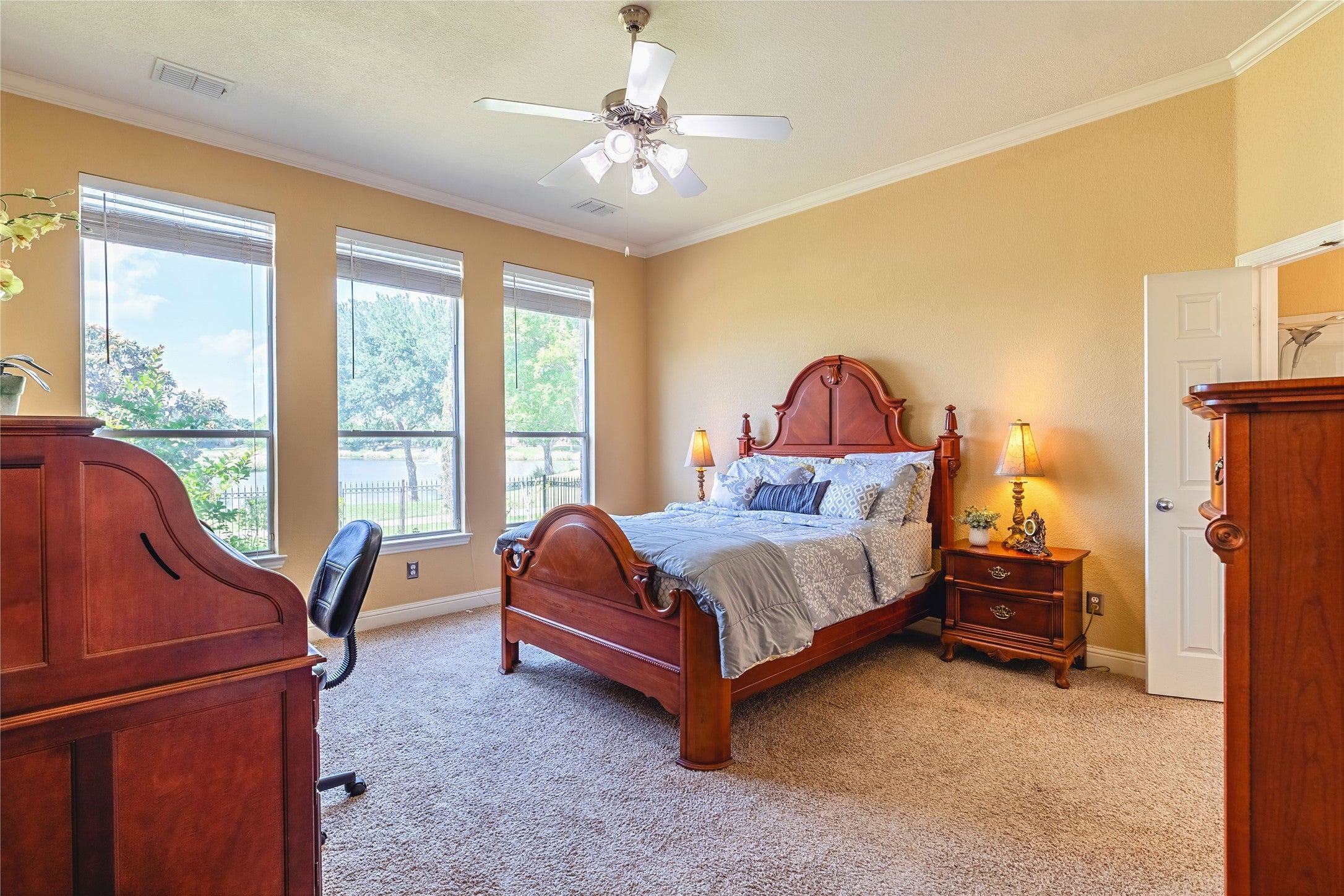 Frisco, Texas, 75034, United States, 4 Bedrooms Bedrooms, ,4 BathroomsBathrooms,Residential,For Sale,2042005