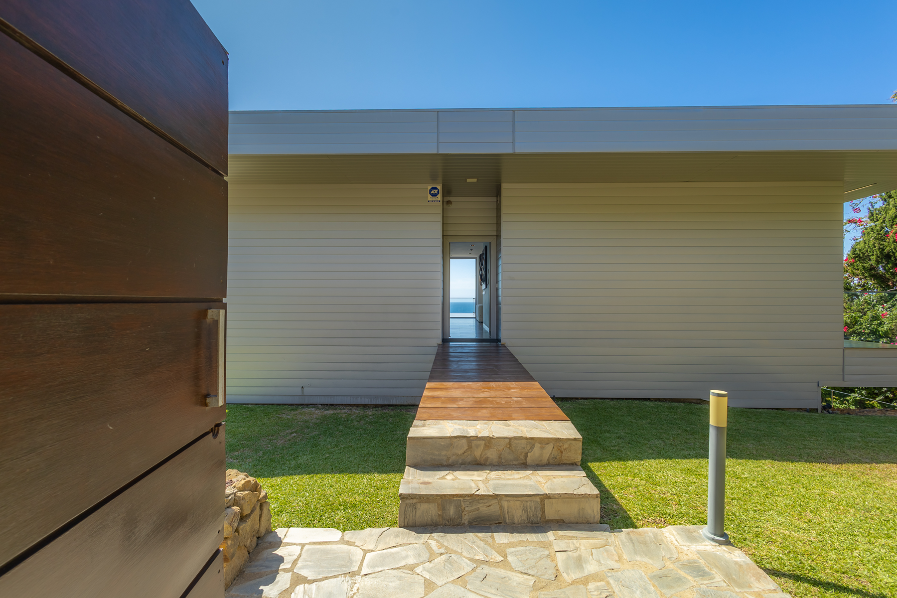  Contemporary beachfront residence in Atlanterra - 物件實景