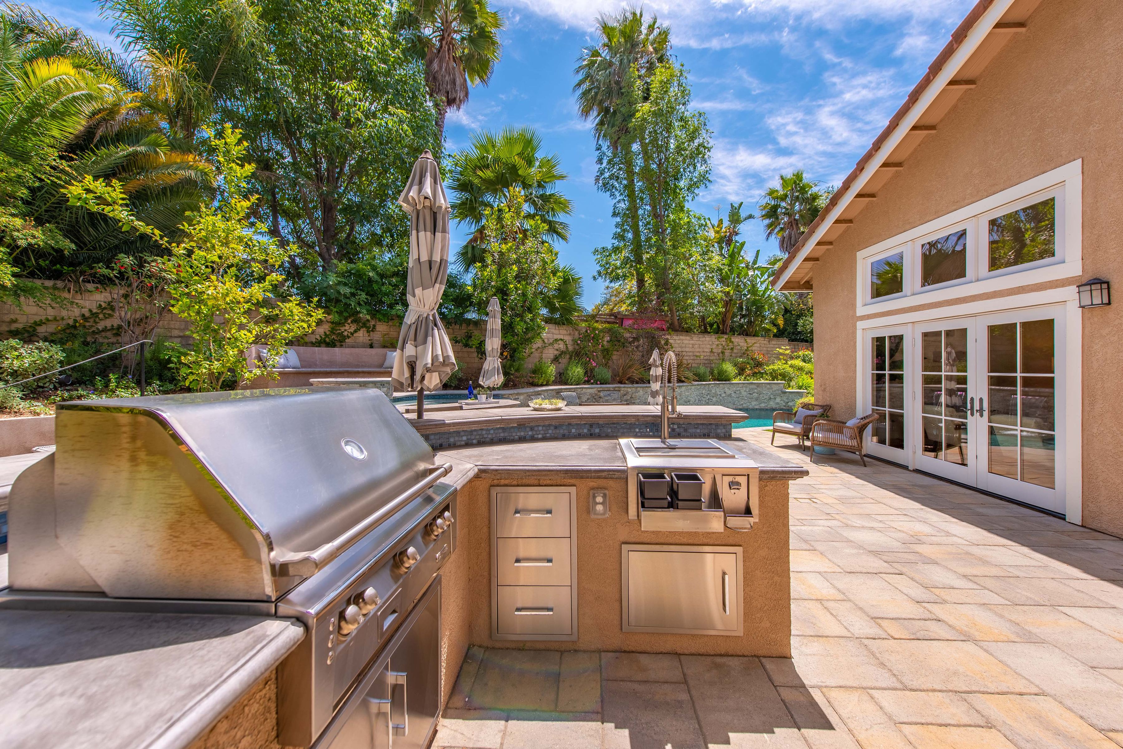  8 Faculty Court, Thousand Oaks - 物件實景