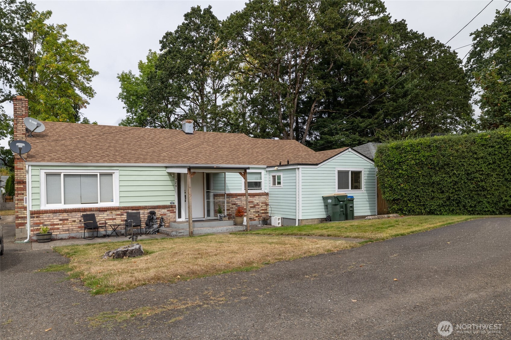 Kelly Ave, Chehalis, WA 98532