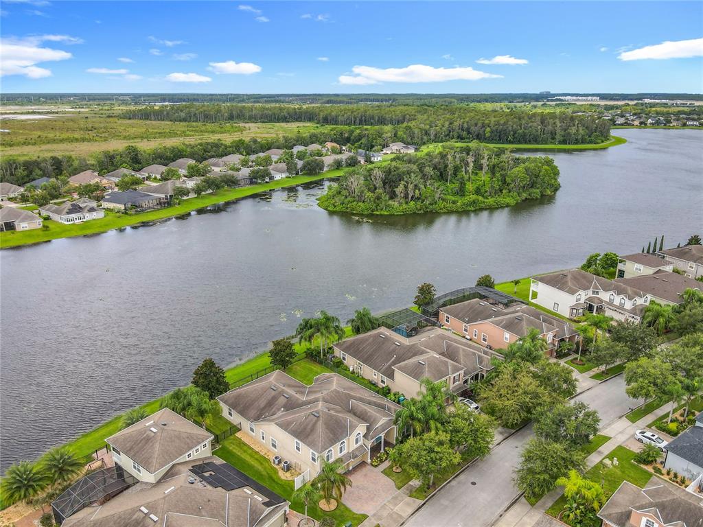 Orlando, Florida, 32829, United States, 4 Bedrooms Bedrooms, ,4 BathroomsBathrooms,Residential,For Sale,1913798