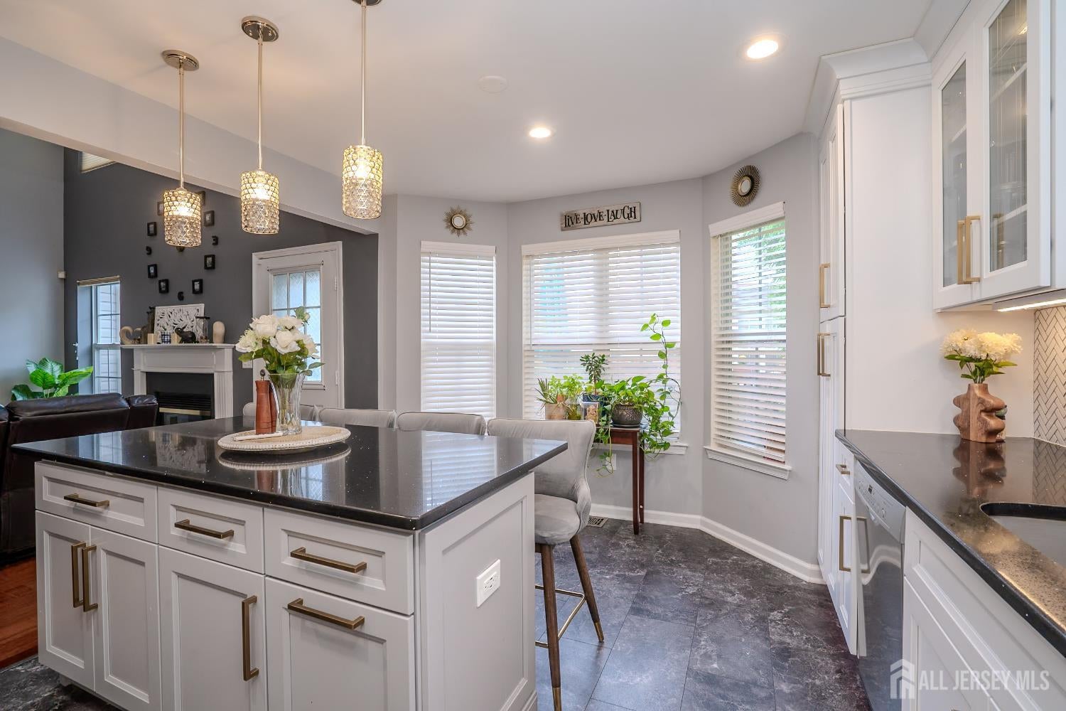 North Brunswick, New Jersey, 08902, United States, 3 Bedrooms Bedrooms, ,3 BathroomsBathrooms,Residential,For Sale,1937029