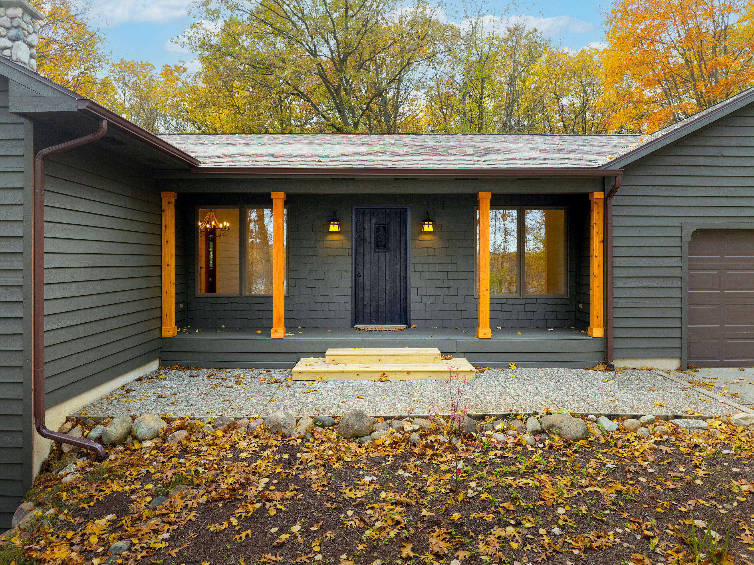 Lowell, Michigan, 49331, United States, 2 Bedrooms Bedrooms, ,2 BathroomsBathrooms,Residential,For Sale,1987591