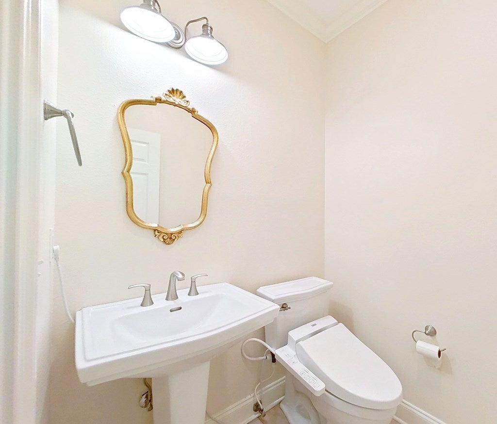 Thomasville, Georgia, 31757, United States, 4 Bedrooms Bedrooms, ,4 BathroomsBathrooms,Residential,For Sale,2007494