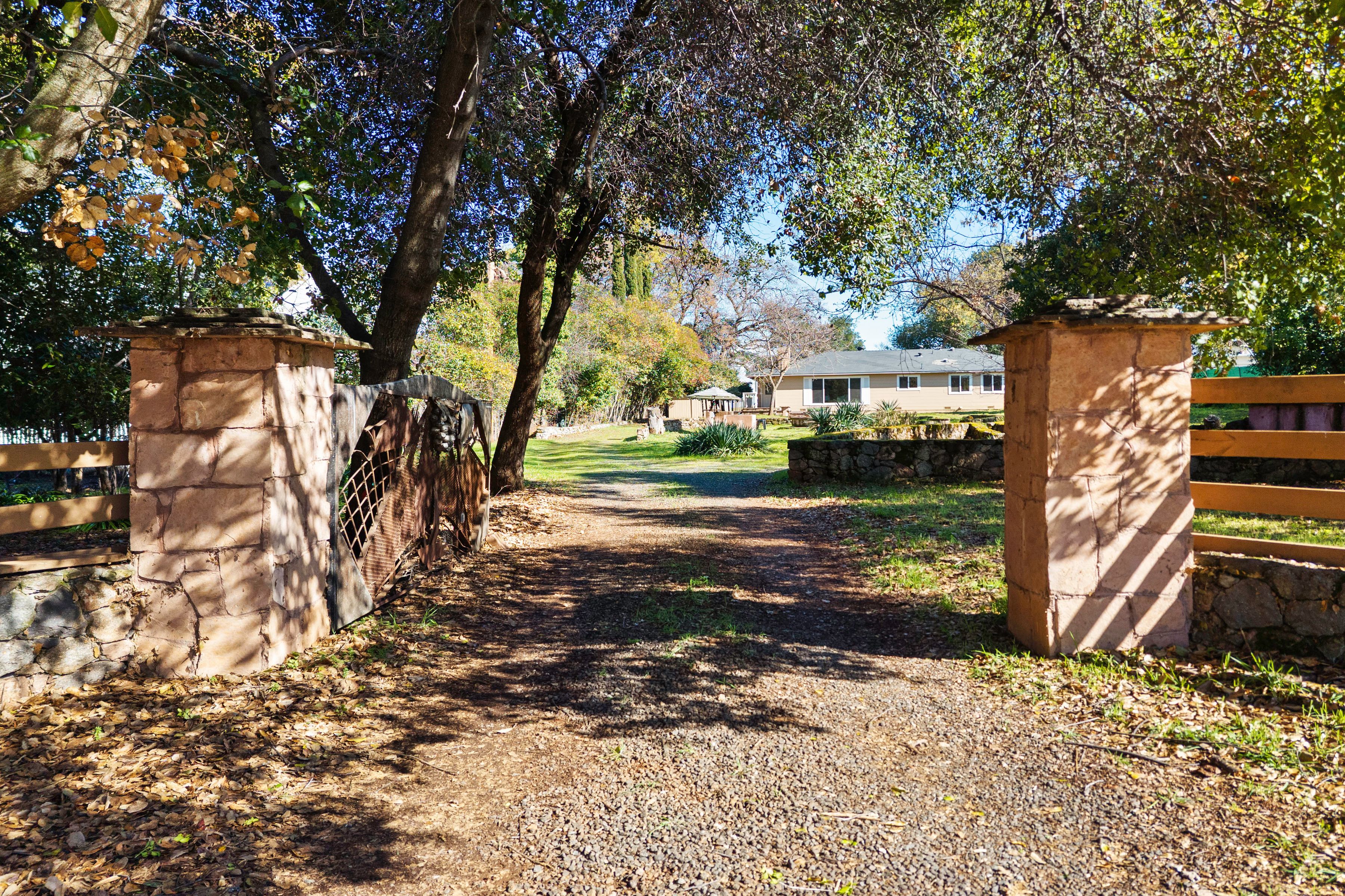  1870 Westlake Drive - 物件實景