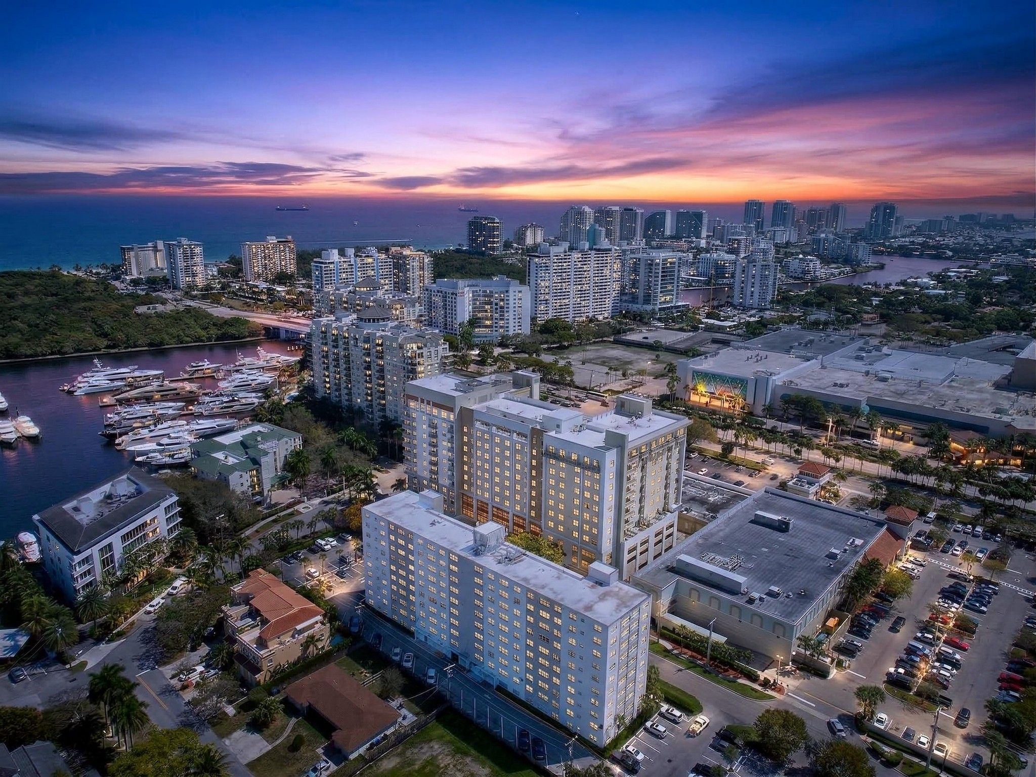  2555 NE 11th Street, Fort Lauderdale, FL, 33304 - 物件實景
