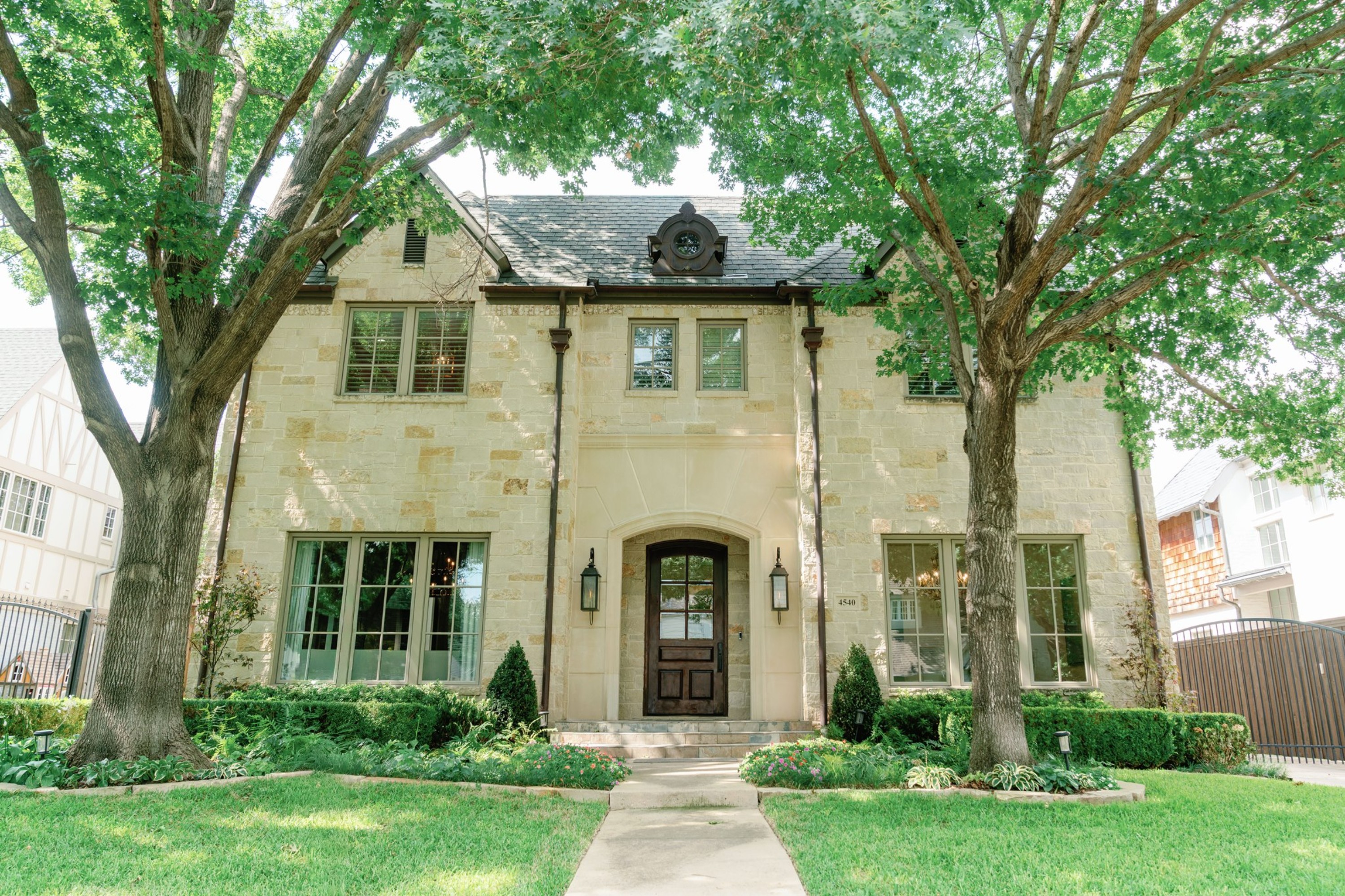  French Elegance in the heart of Highland Park zoned to Bradfield - 物件實景