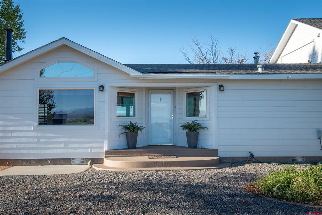 Montrose, Colorado, 81401, United States, 4 Bedrooms Bedrooms, ,3 BathroomsBathrooms,Residential,For Sale,1976353