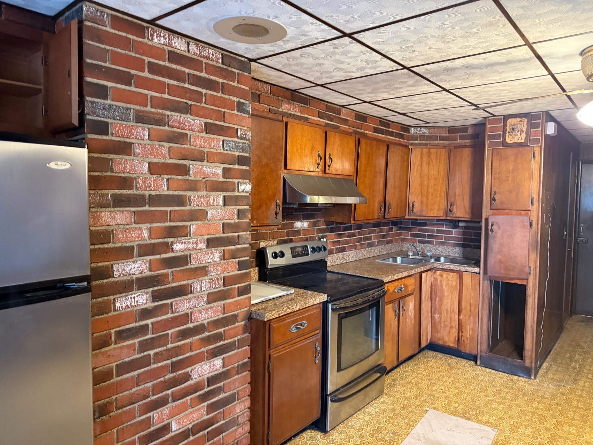 East Boston, Massachusetts, 02128, United States, 6 Bedrooms Bedrooms, ,3 BathroomsBathrooms,Residential,For Sale,2048747