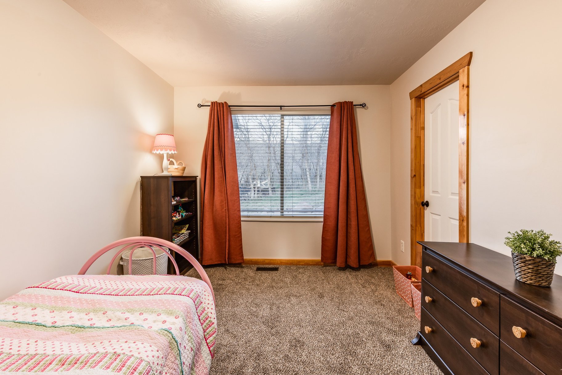  Rare Opportunity in Herriman High Country Estates  Rambler on 7.7 Private Acres - 物件實景