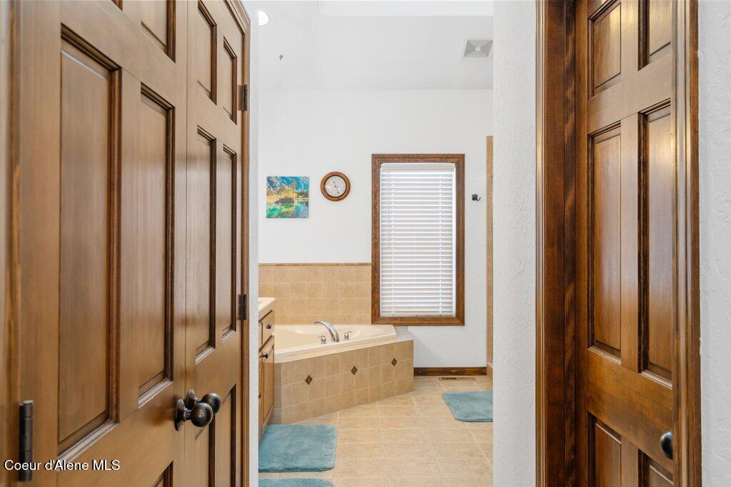 Hayden, Idaho, 83835, United States, 4 Bedrooms Bedrooms, ,3 BathroomsBathrooms,Residential,For Sale,2008091