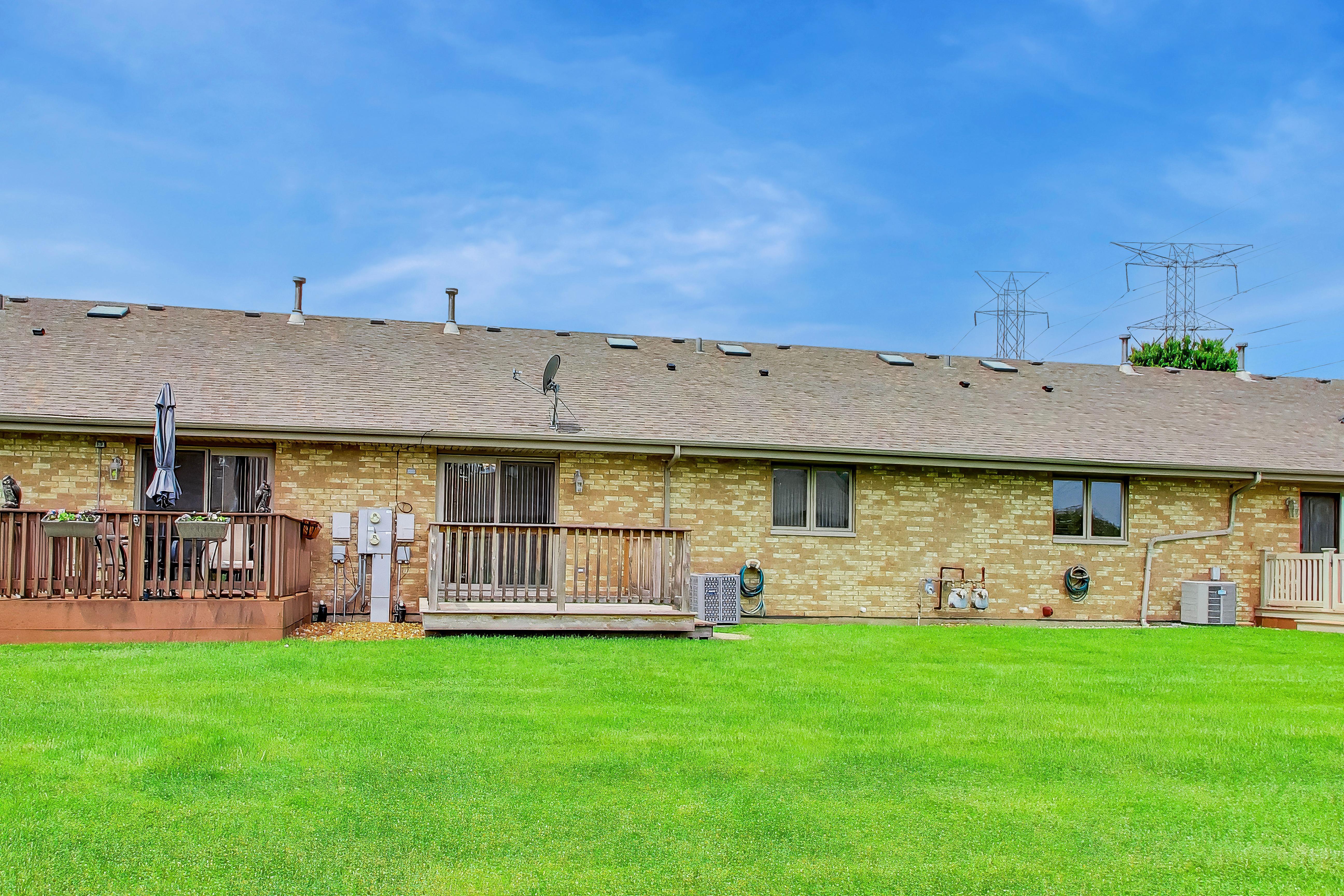  Welcome to Crestwood Oak Estates - 物件實景