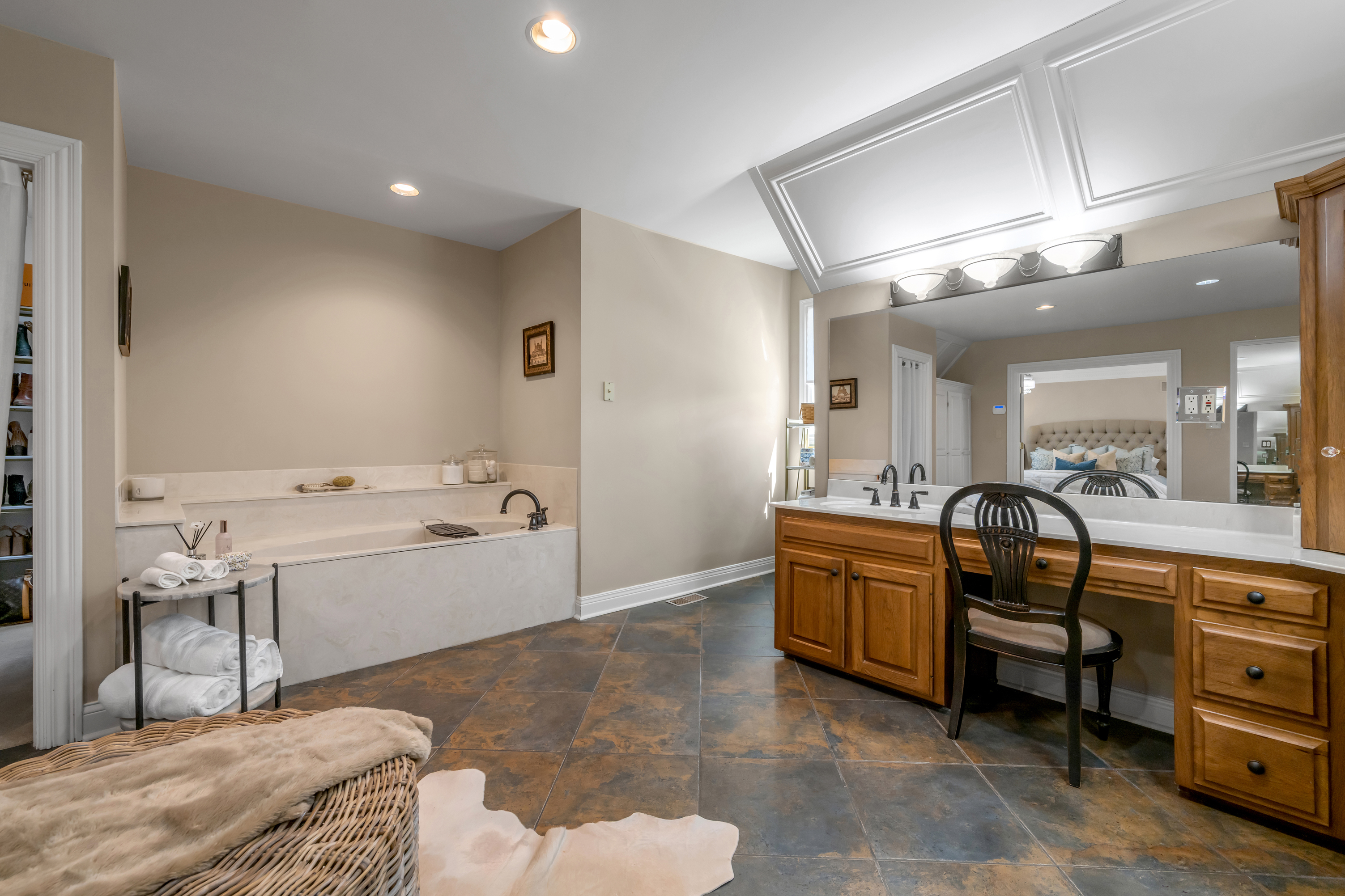  4891 Faulkirk Lane - 物件實景