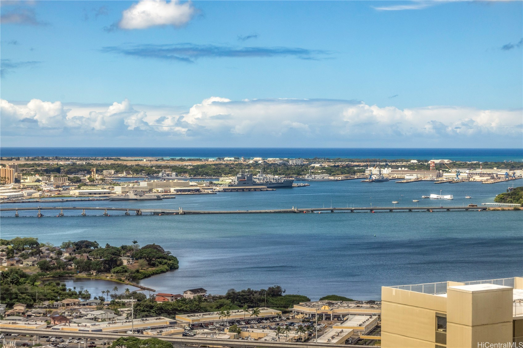 Aiea, Hawaii, 96701, United States, 2 Bedrooms Bedrooms, ,2 BathroomsBathrooms,Residential,For Sale,1882512