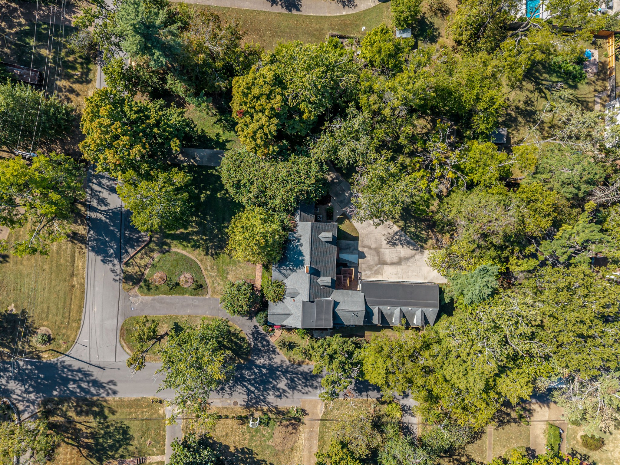  2301 Oxford Rd, Nashville, TN, 37215 - 物件實景