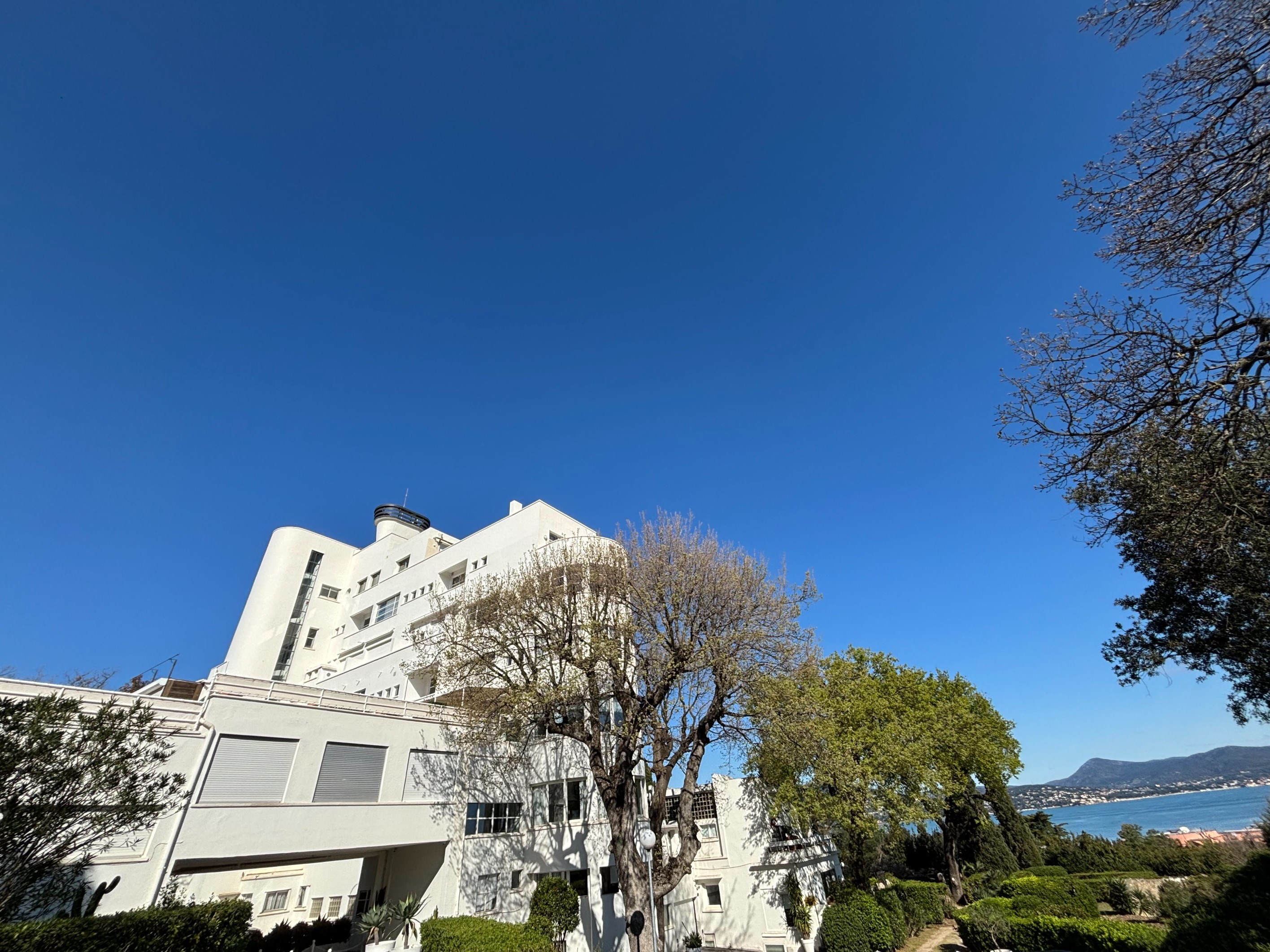  Palais Latitude 43, rare apartment for sale in Saint-Tropez with terrace and pa… - 物件實景