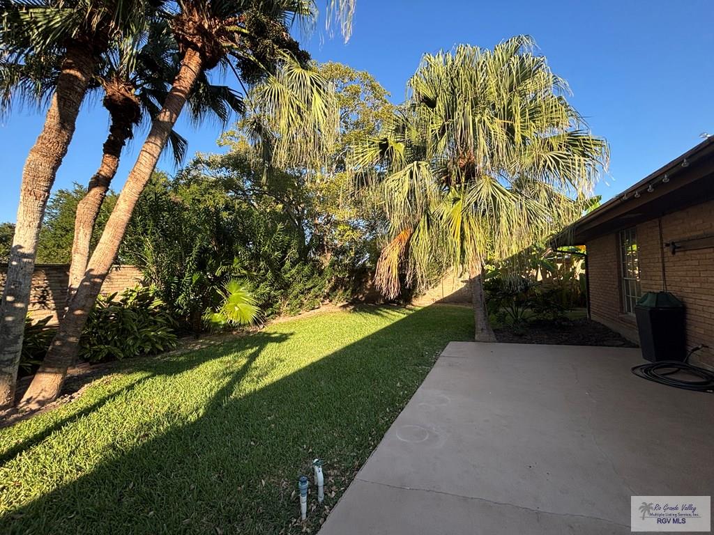 Brownsville, Texas, 78521, United States, 4 Bedrooms Bedrooms, ,4 BathroomsBathrooms,Residential,For Sale,1991275