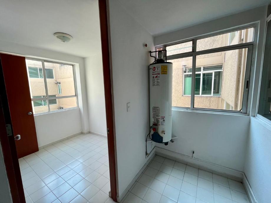 Ej?rcito Nacional, Miguel Hidalgo, Ciudad de México, 11550, Mexico, 3 Bedrooms Bedrooms, ,2 BathroomsBathrooms,Residential,For Sale,Ej?rcito Nacional,1676662