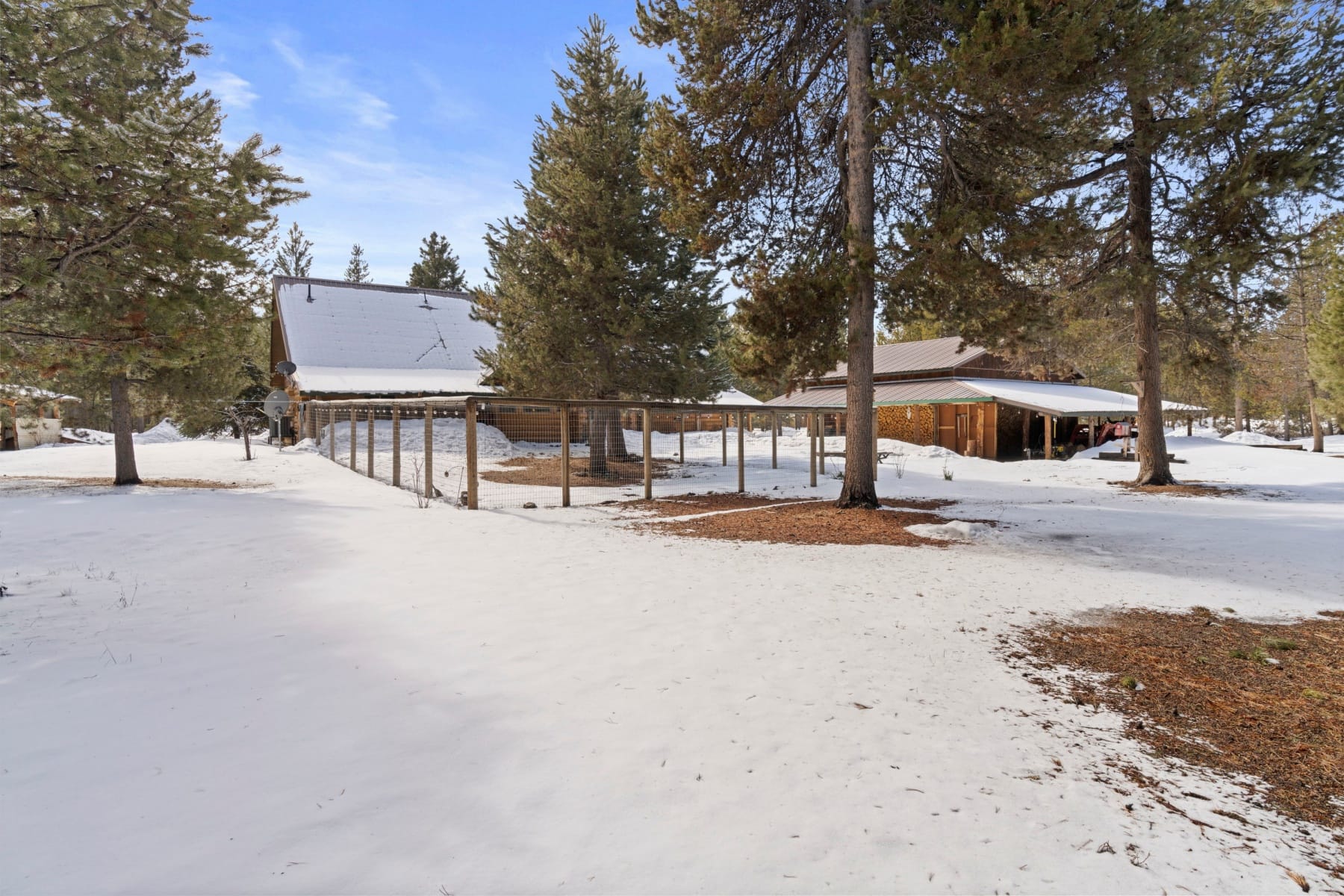  140643 KAMLOOP LN Gilchrist, OR 97737 - 物件實景