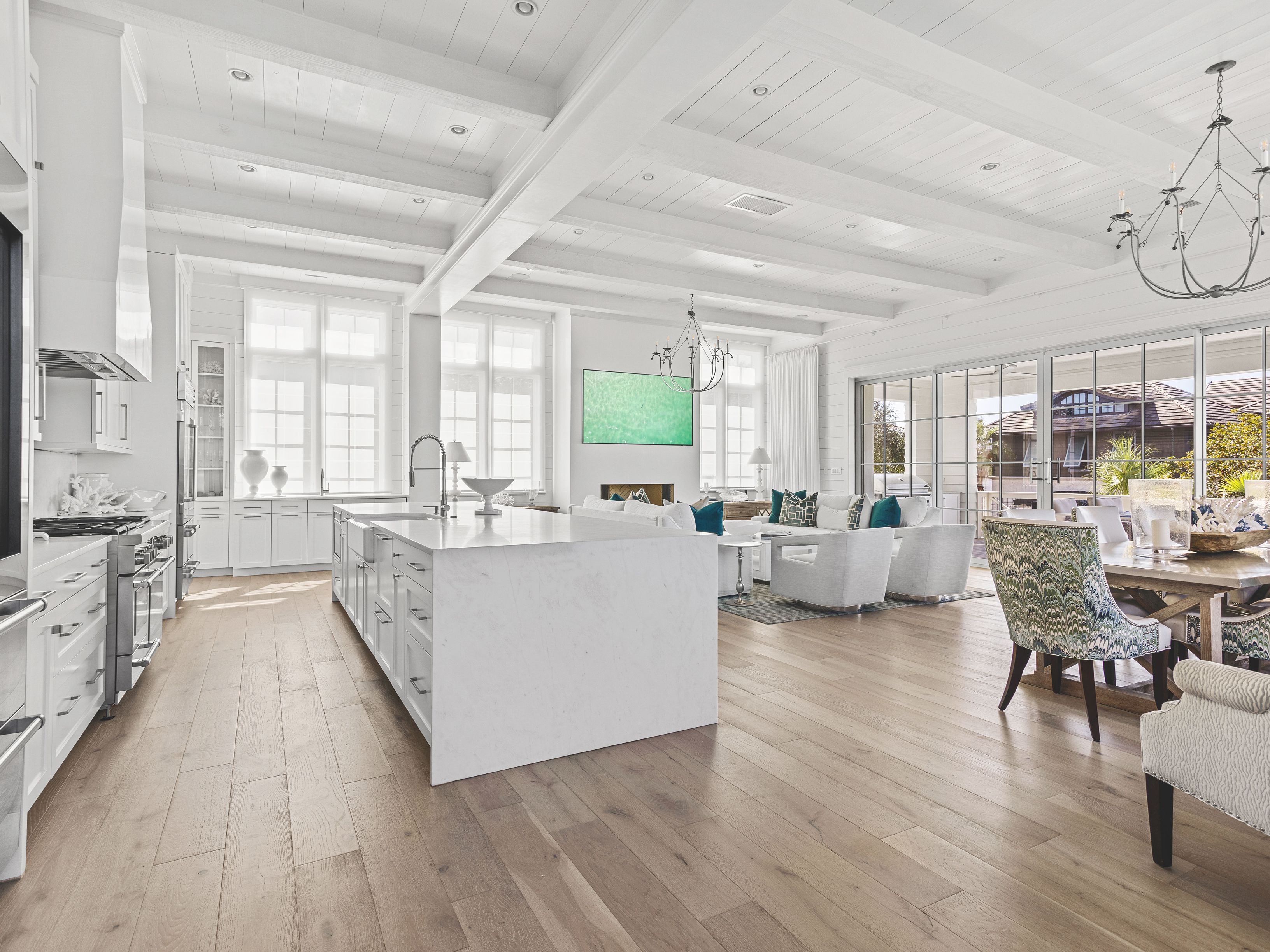  where  coastal luxury meets effortless living - 物件實景