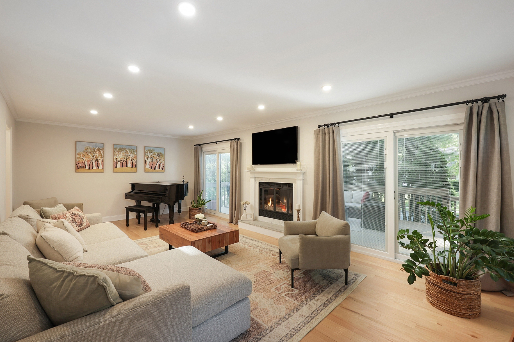 ?Sunrise? Beautifully Updated and Thoughtfully Renovated Condominium - 物件實景