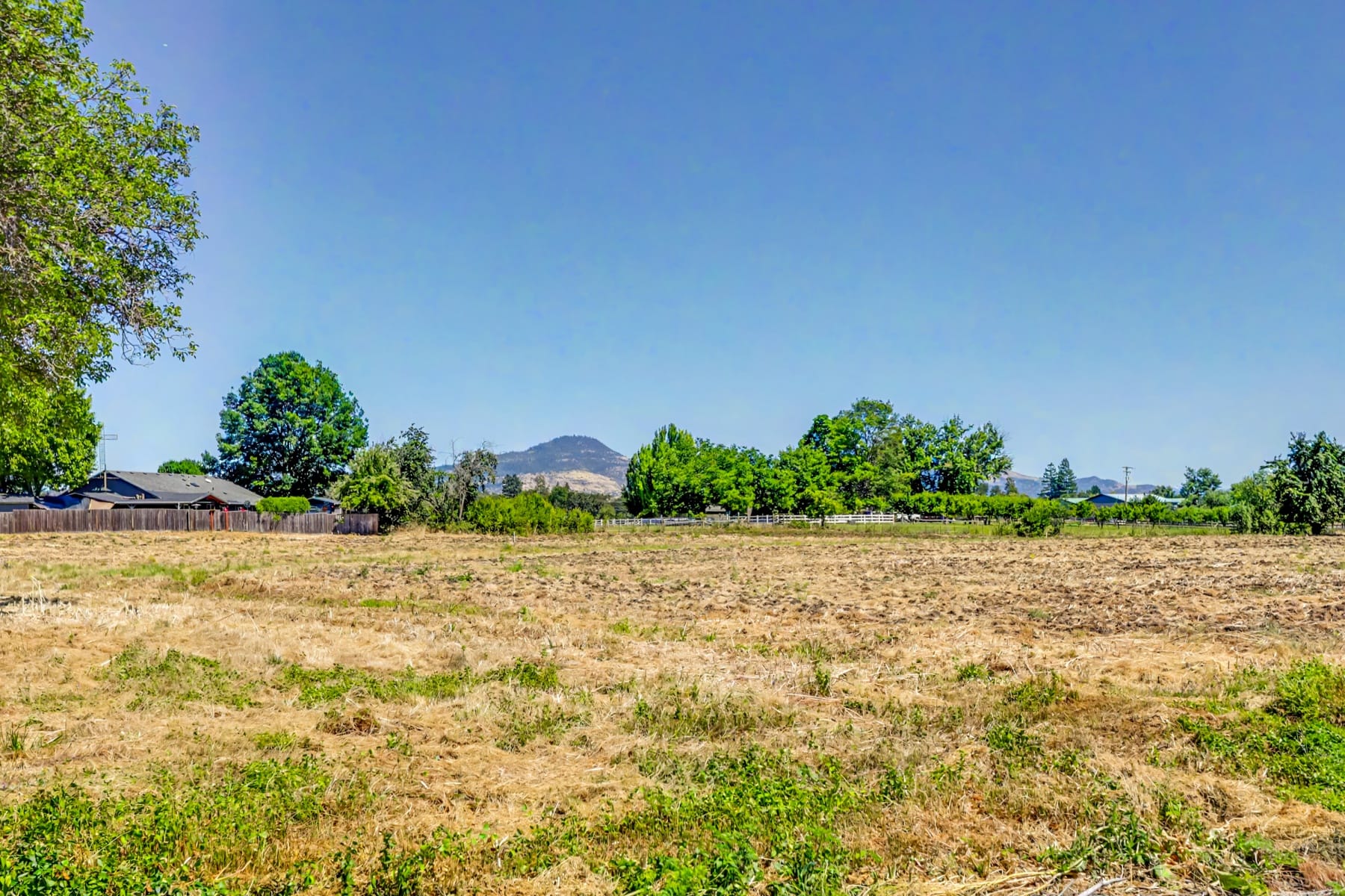  4922 Gebhard Road Central Point, OR 97502 - 物件實景