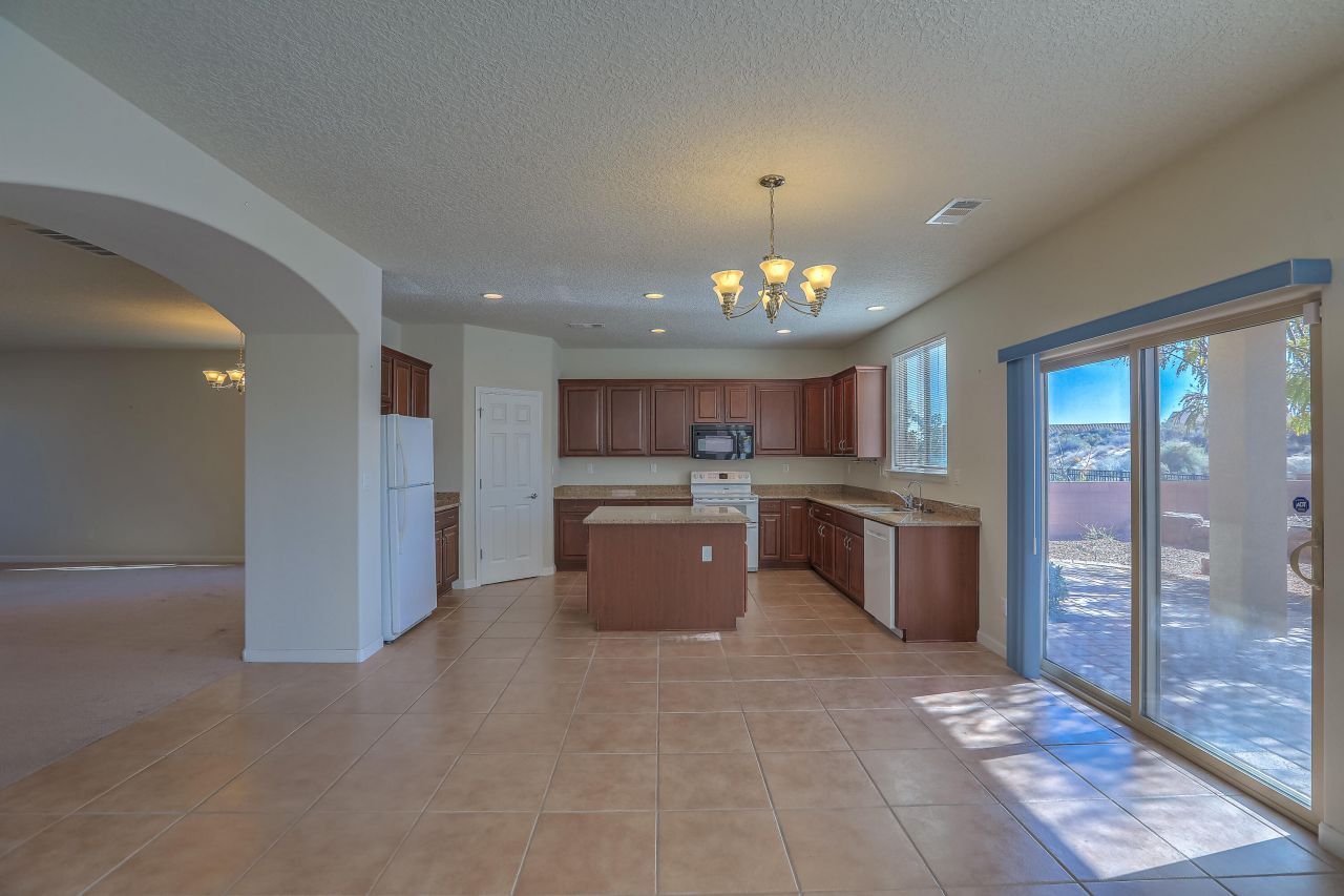 Rio Rancho, New Mexico, 87124, United States, 4 Bedrooms Bedrooms, ,3 BathroomsBathrooms,Residential,For Sale,1987621