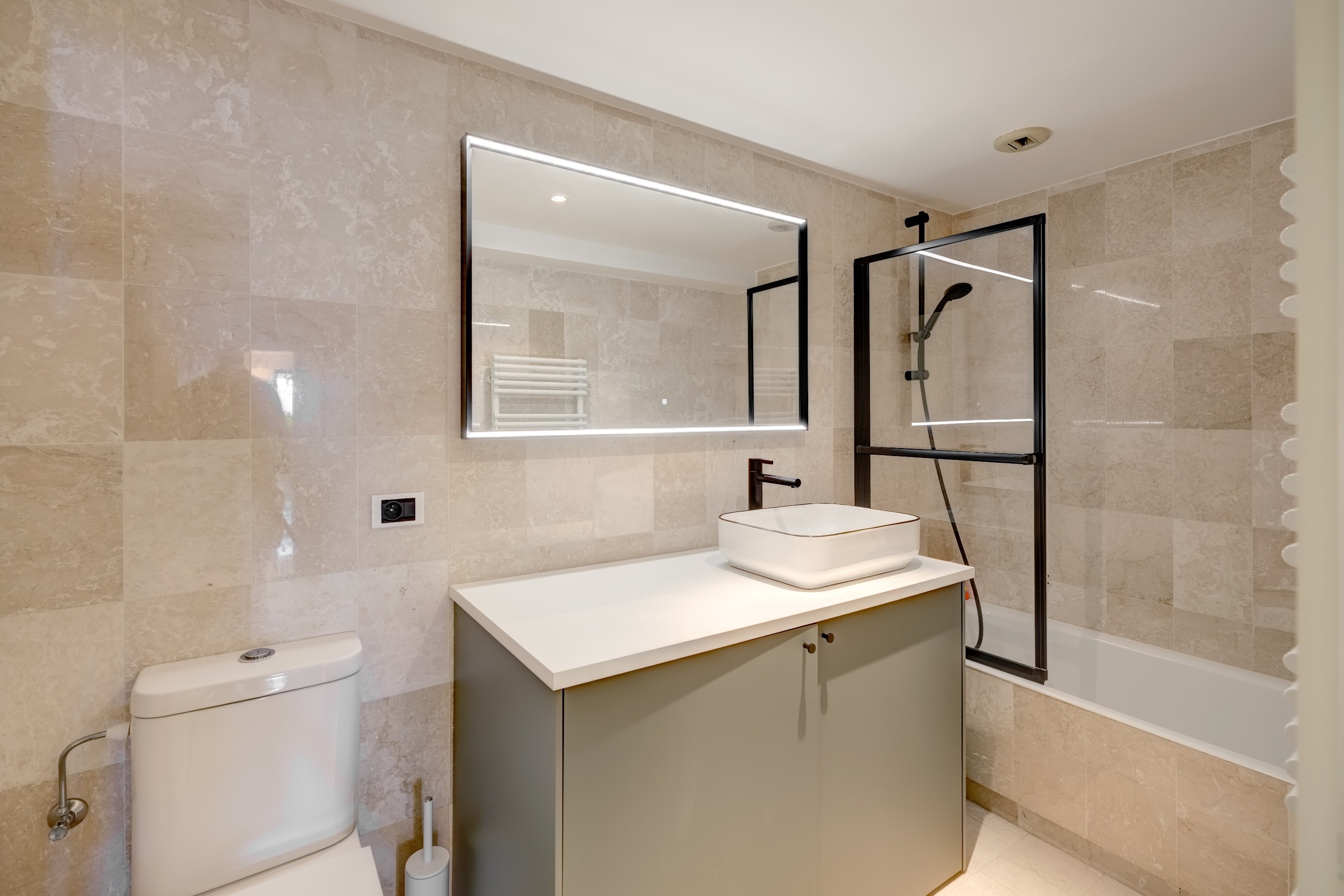  Cannes Californie, three bedroom corner apartment with 60 sqm terrace and panor… - 物件實景