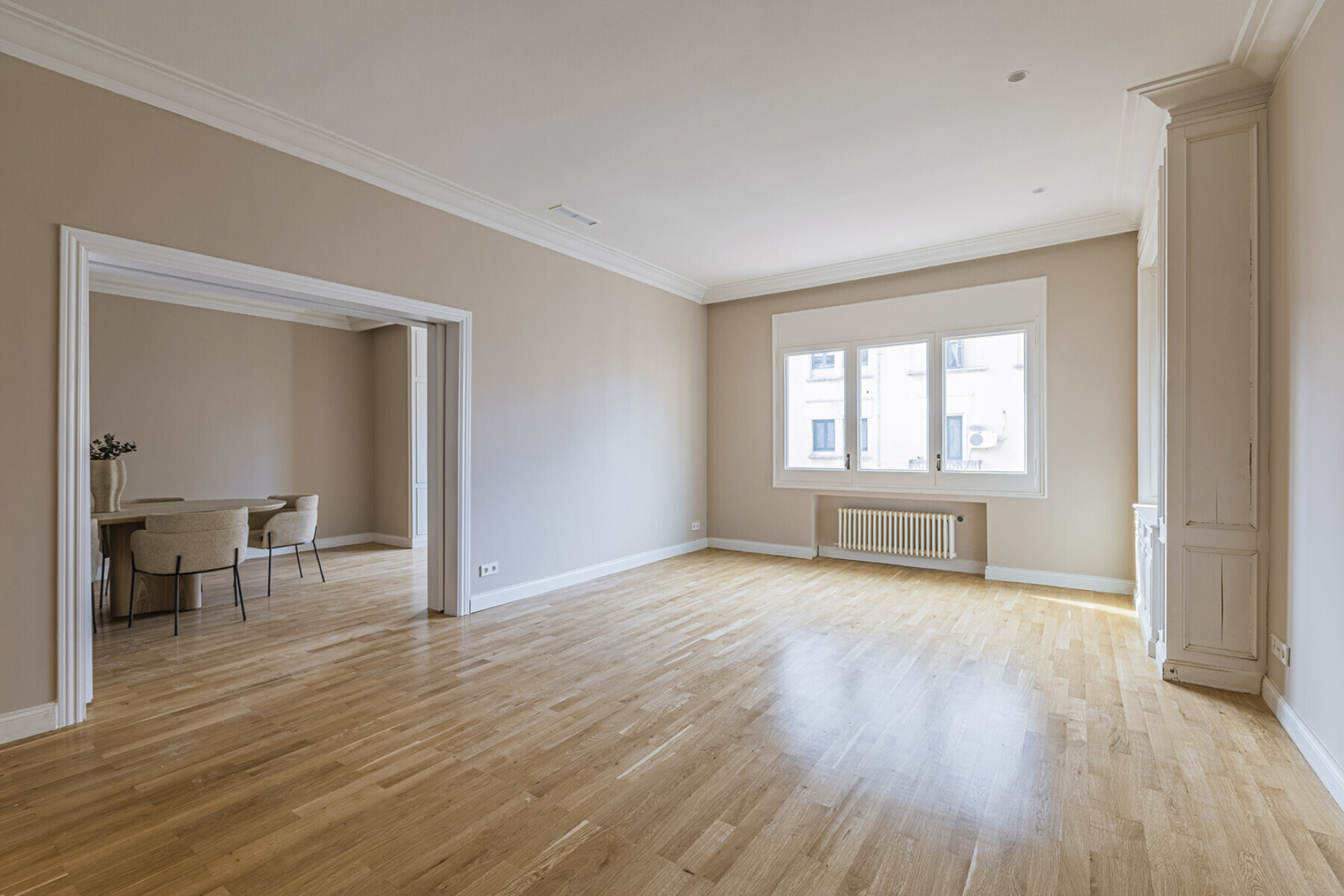  Renovated high-rise apartment in a stately building in Eixample. - 物件實景