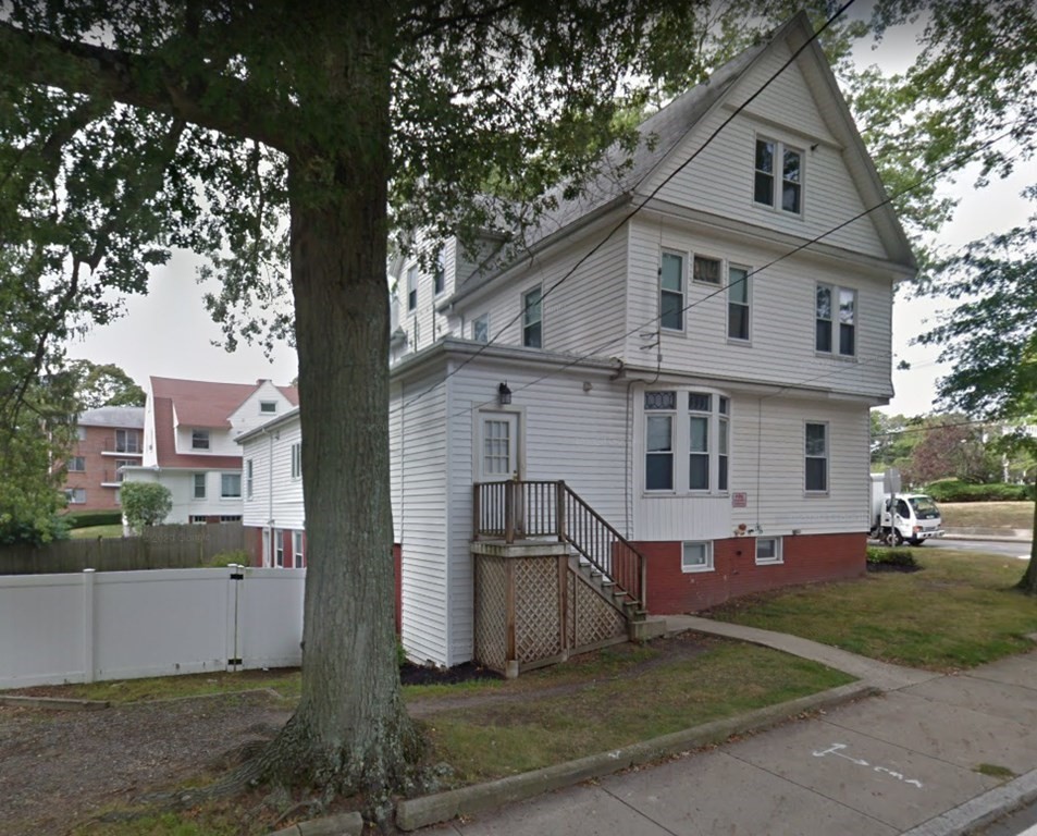 Attleboro, Massachusetts, 02703, United States, 9 Bedrooms Bedrooms, ,5 BathroomsBathrooms,Residential,For Sale,1844599
